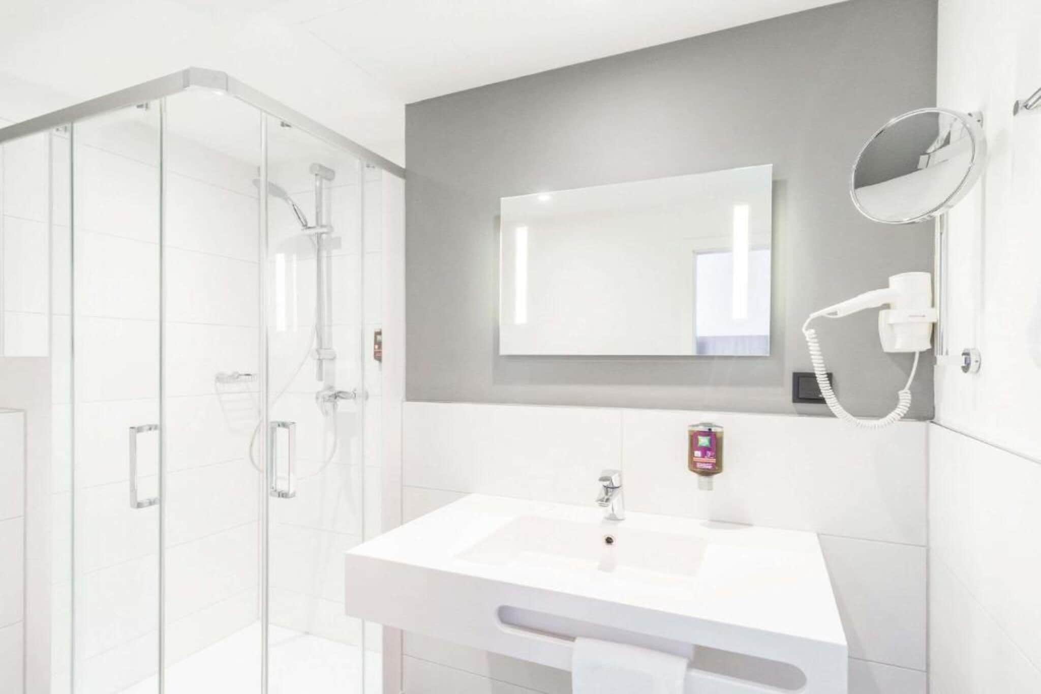 Ibis Styles Halle - Badkamer