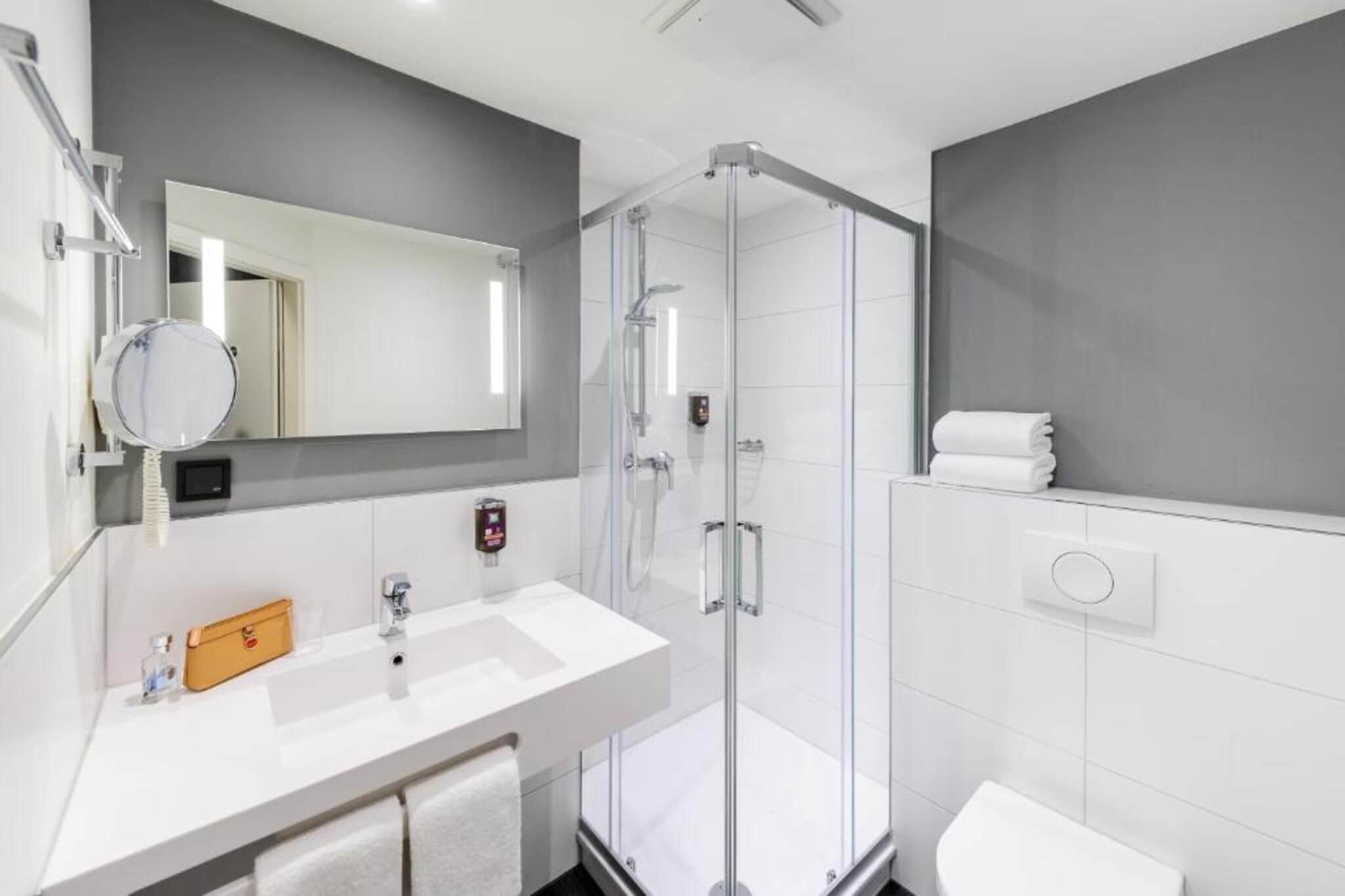 Ibis Styles Halle - Badkamer