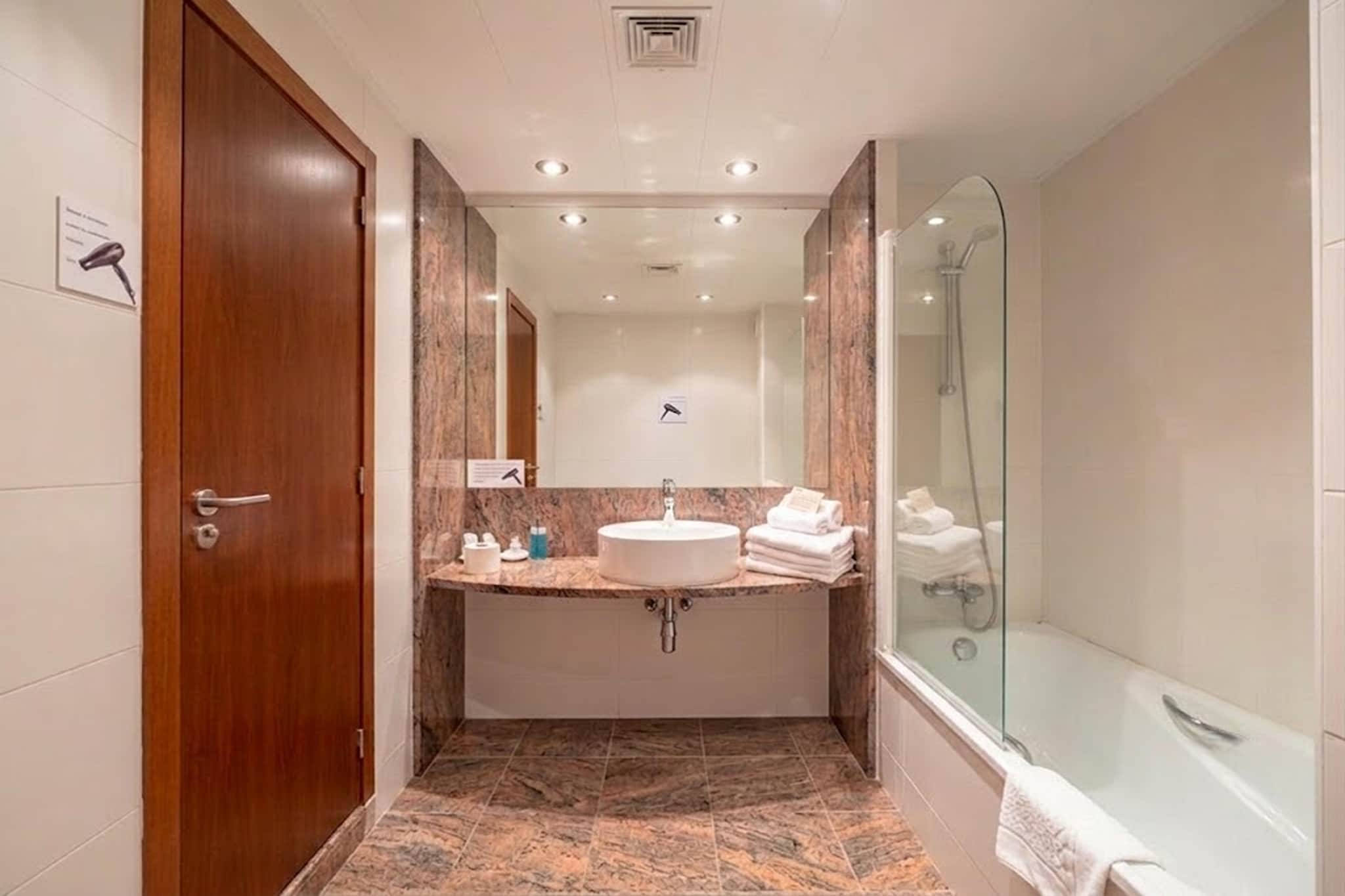 Apartamento Superior D vistas a piscina - Bathroom