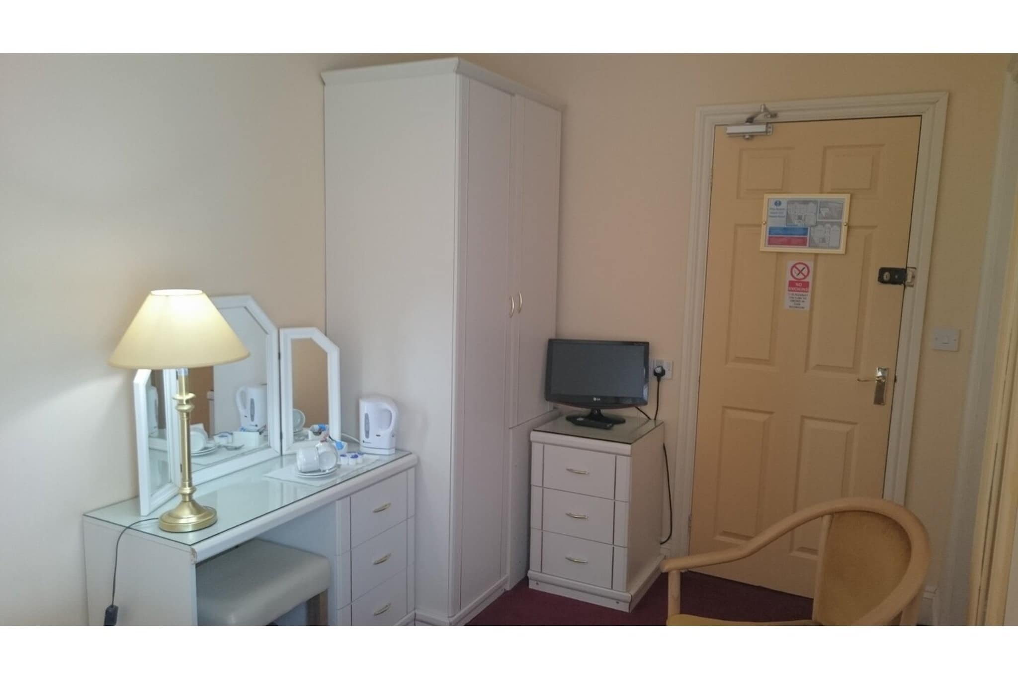 Standard Twin Room - Chambre