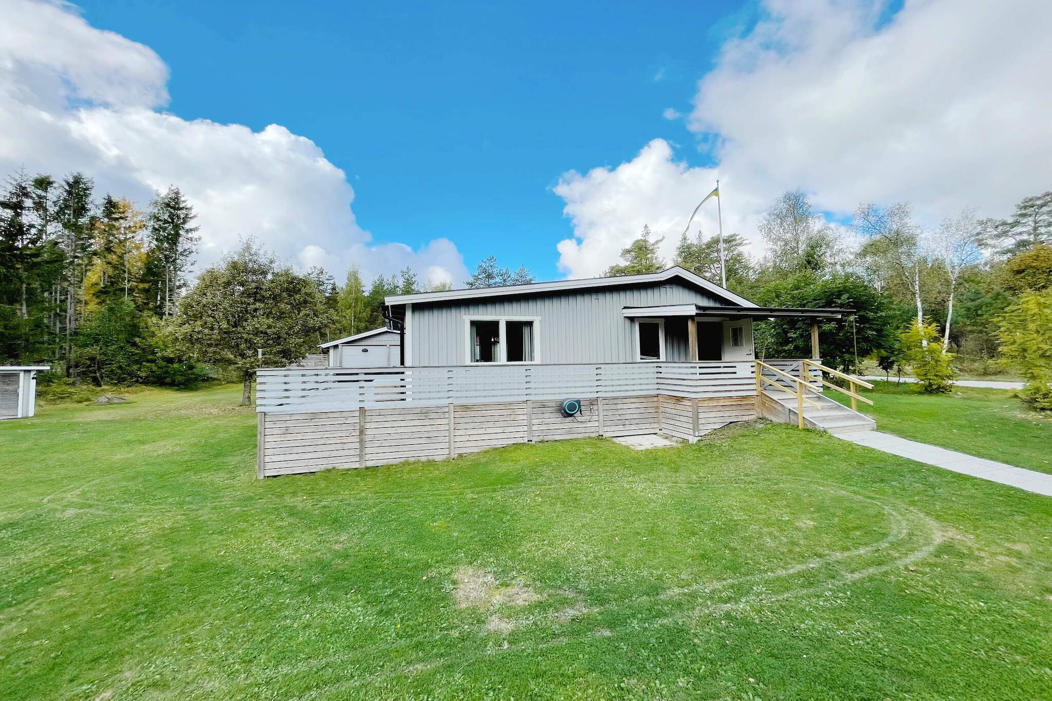 4 Sterne Ferienhaus in NORRTÄLJE - Im Freien