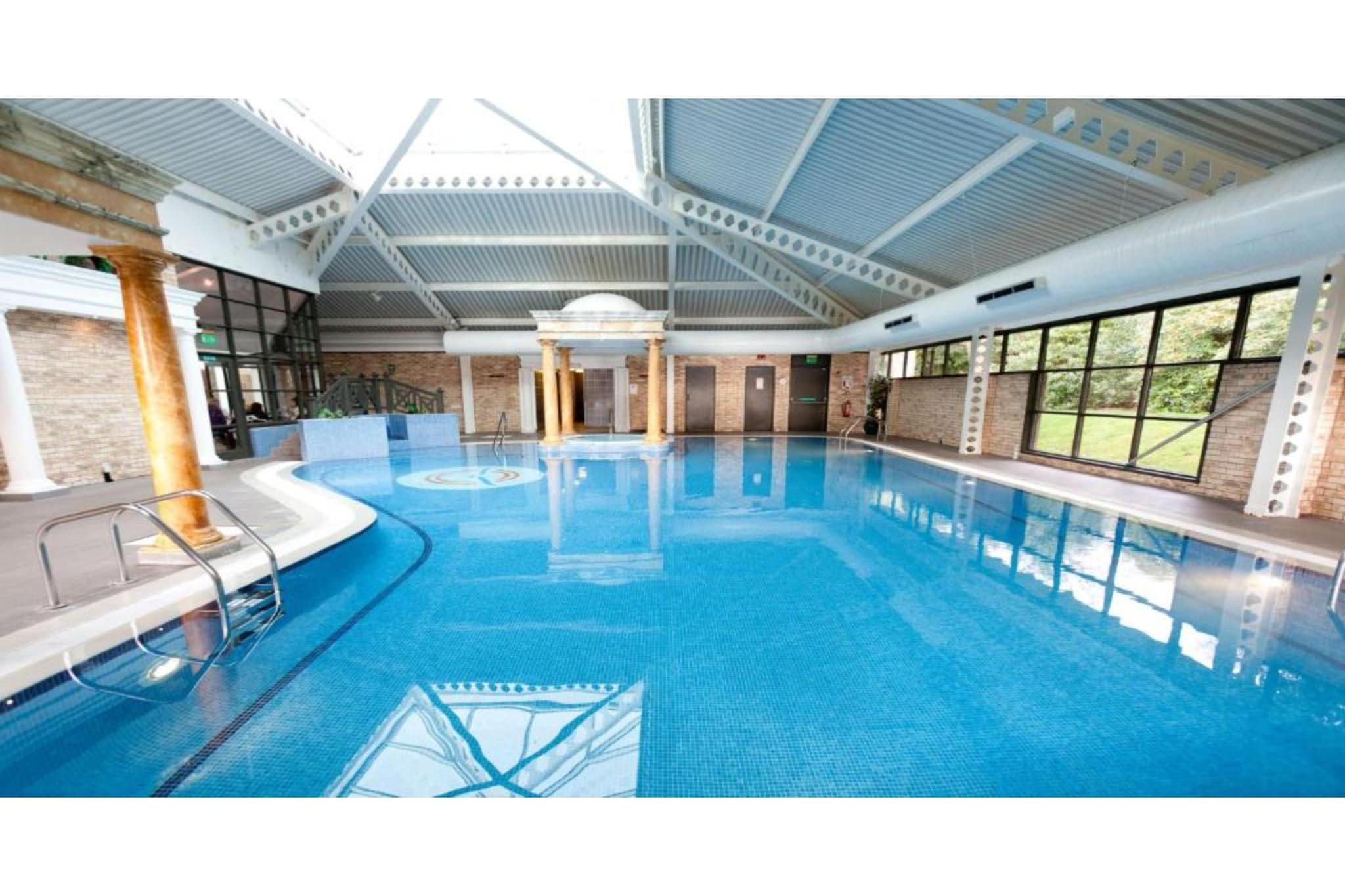 Standard Twin Room - Image-tags.hotelswimmingpool