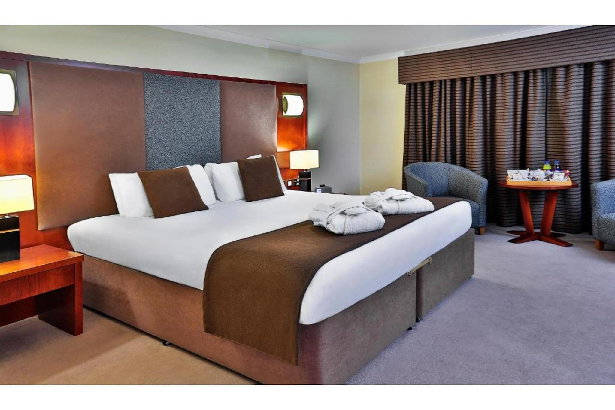 Executive Double Room - Bedroom
