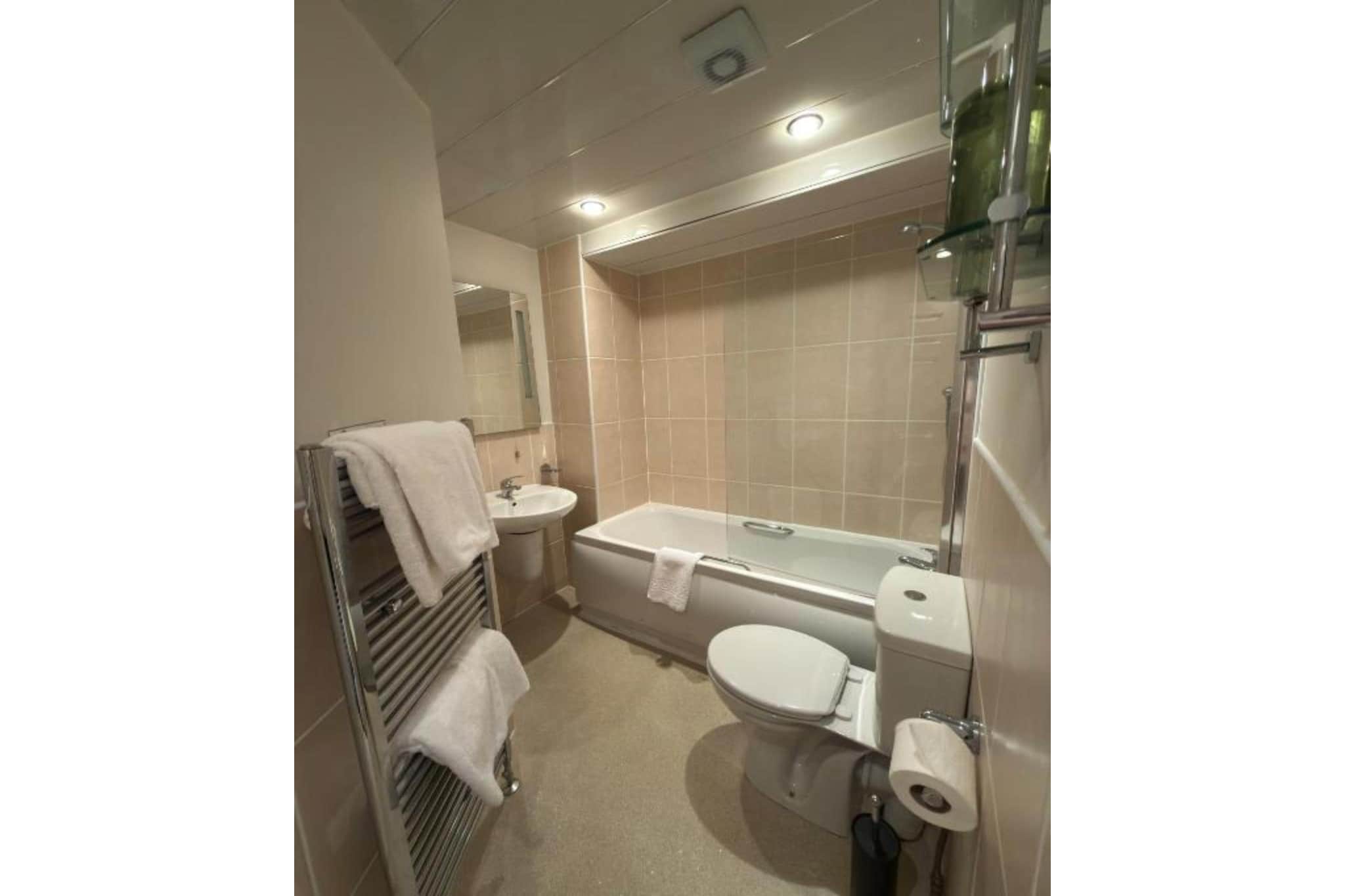 Compact Double Room - Badezimmer