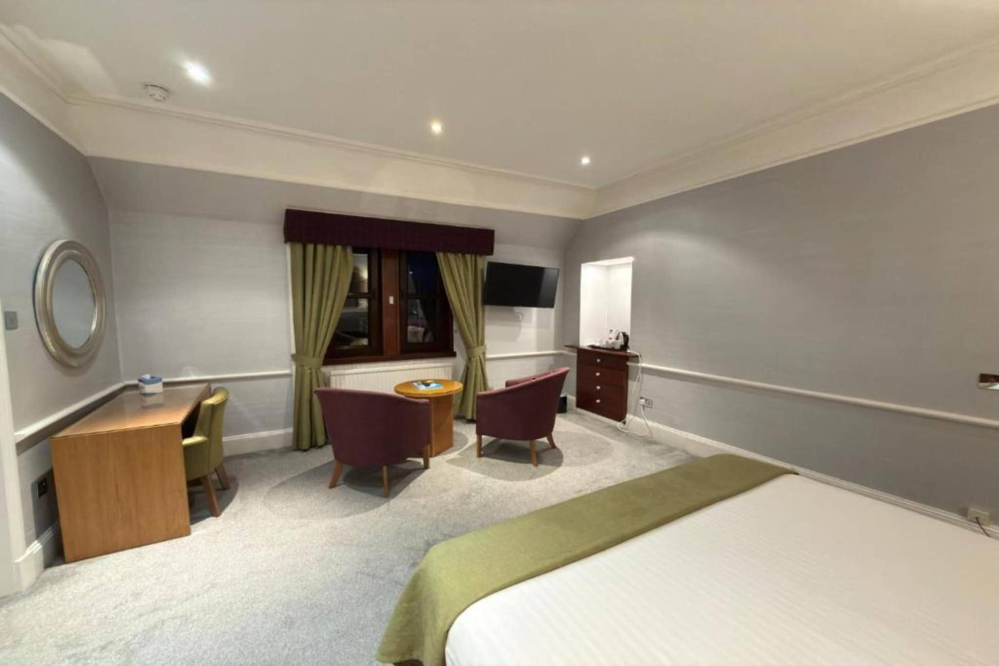 Executive Double Room - Schlafzimmer