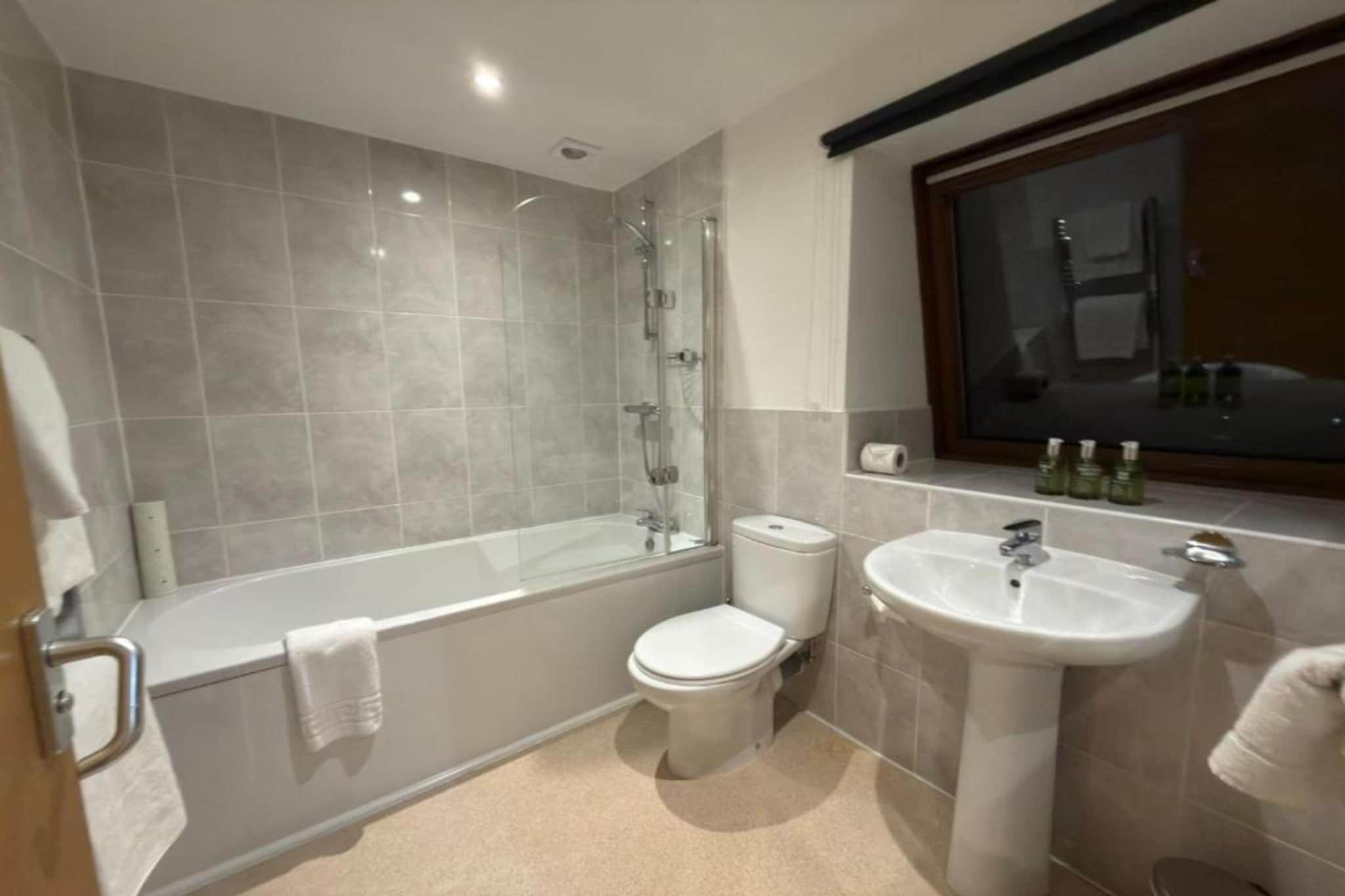 Executive family room - Badezimmer