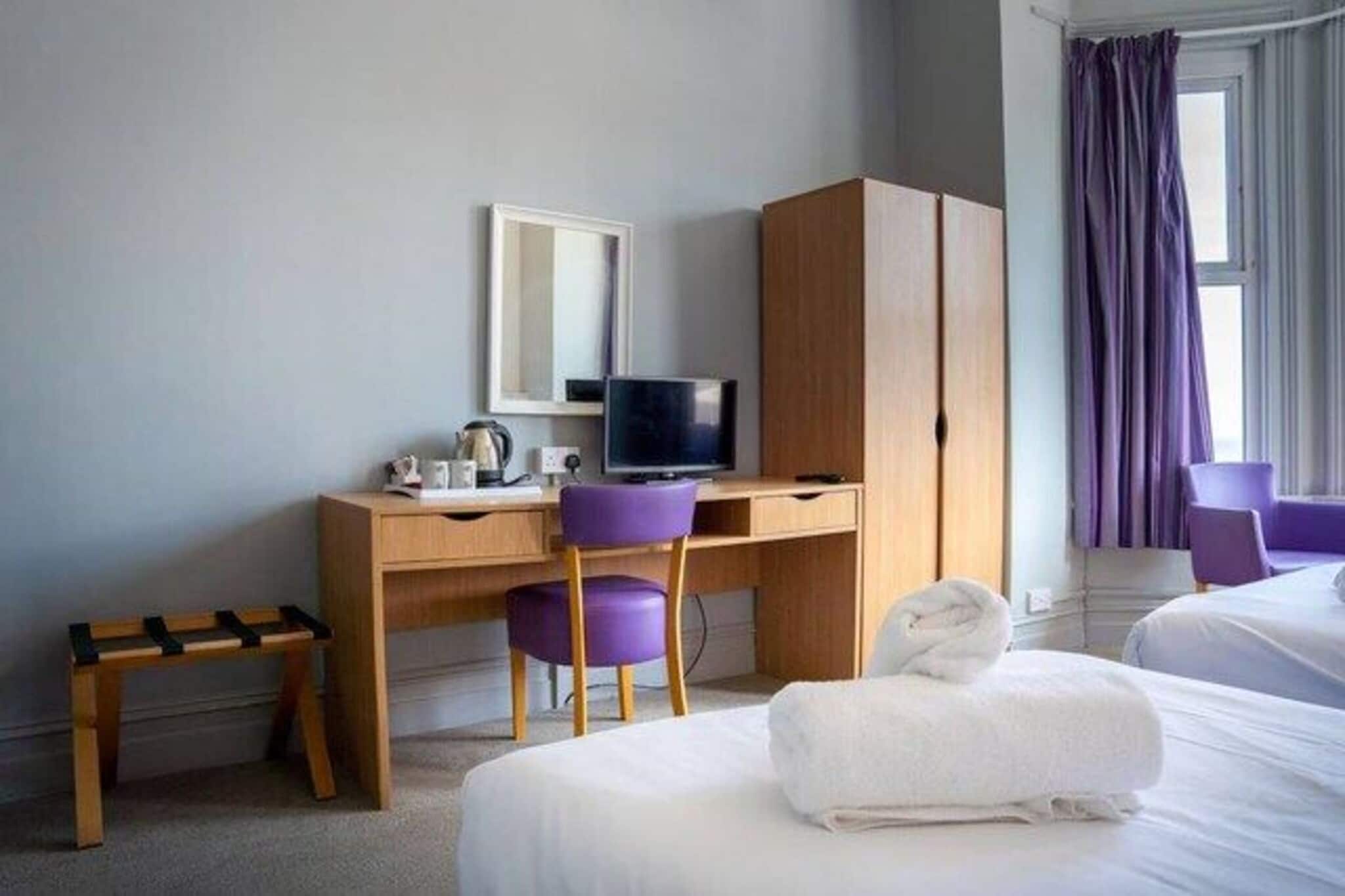 Twin Room with Sea View
