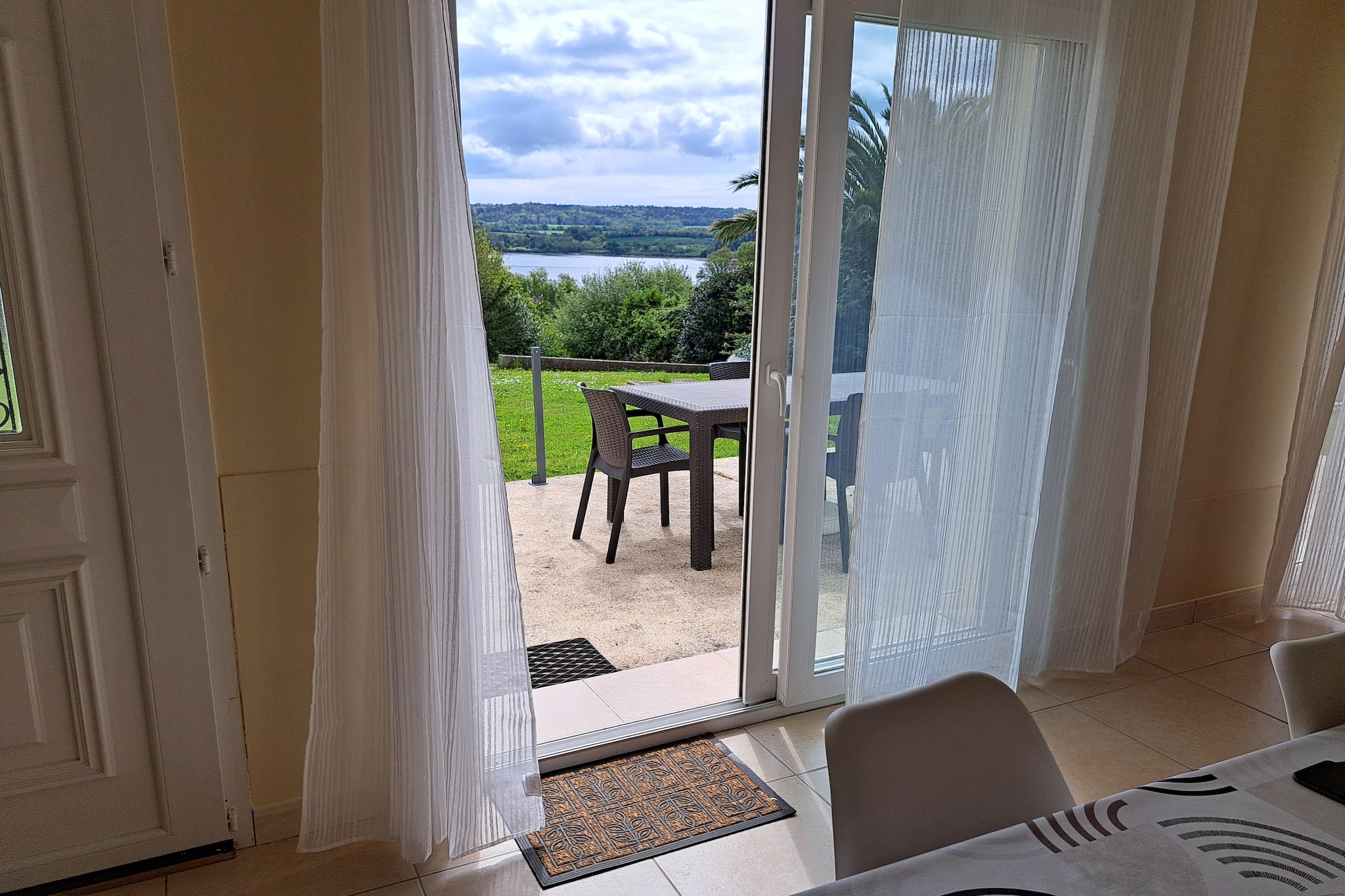Maison de vacances Hanvec - Vue d'été