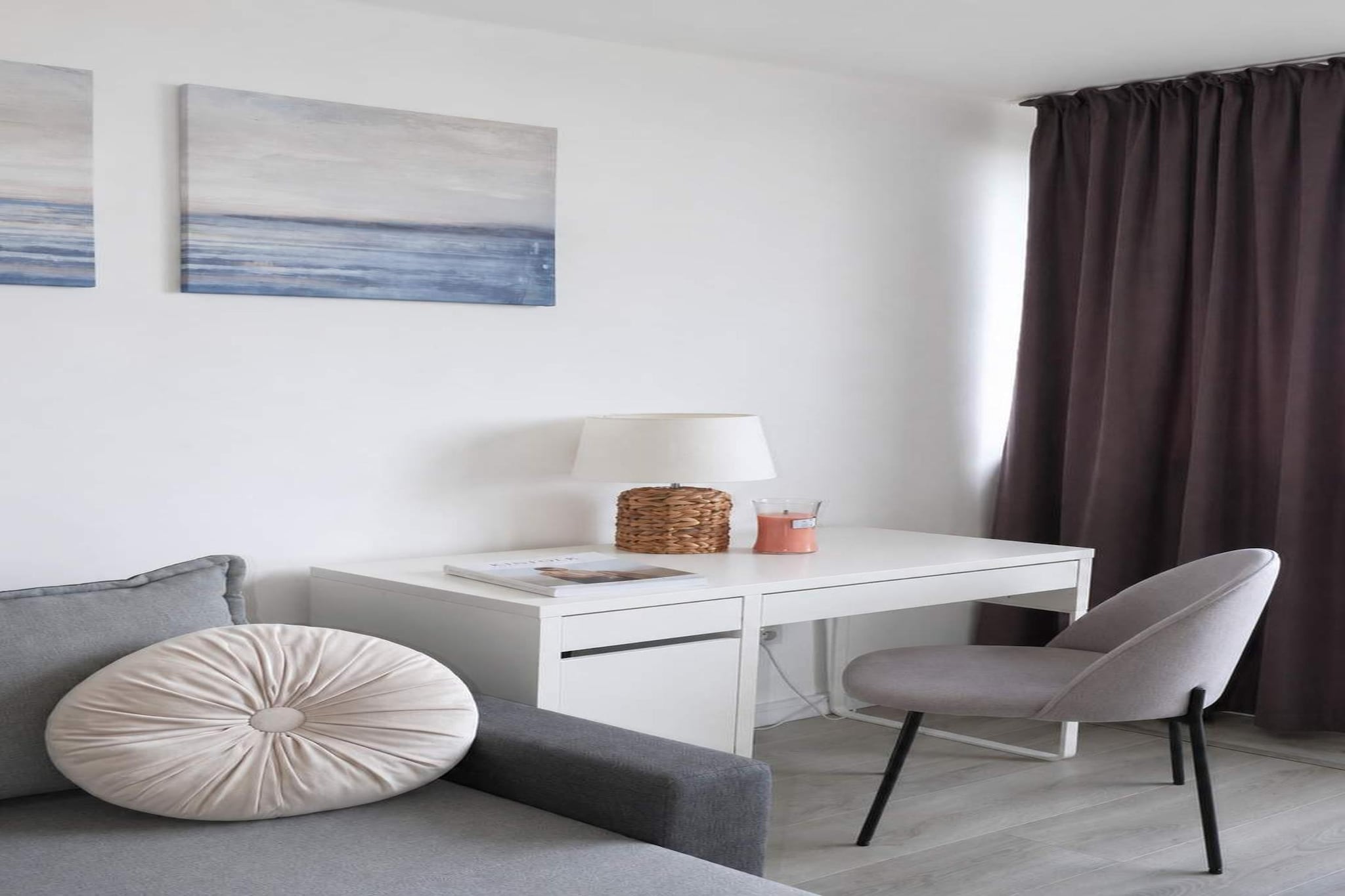 194 Przech 2/1528(4) - Living room