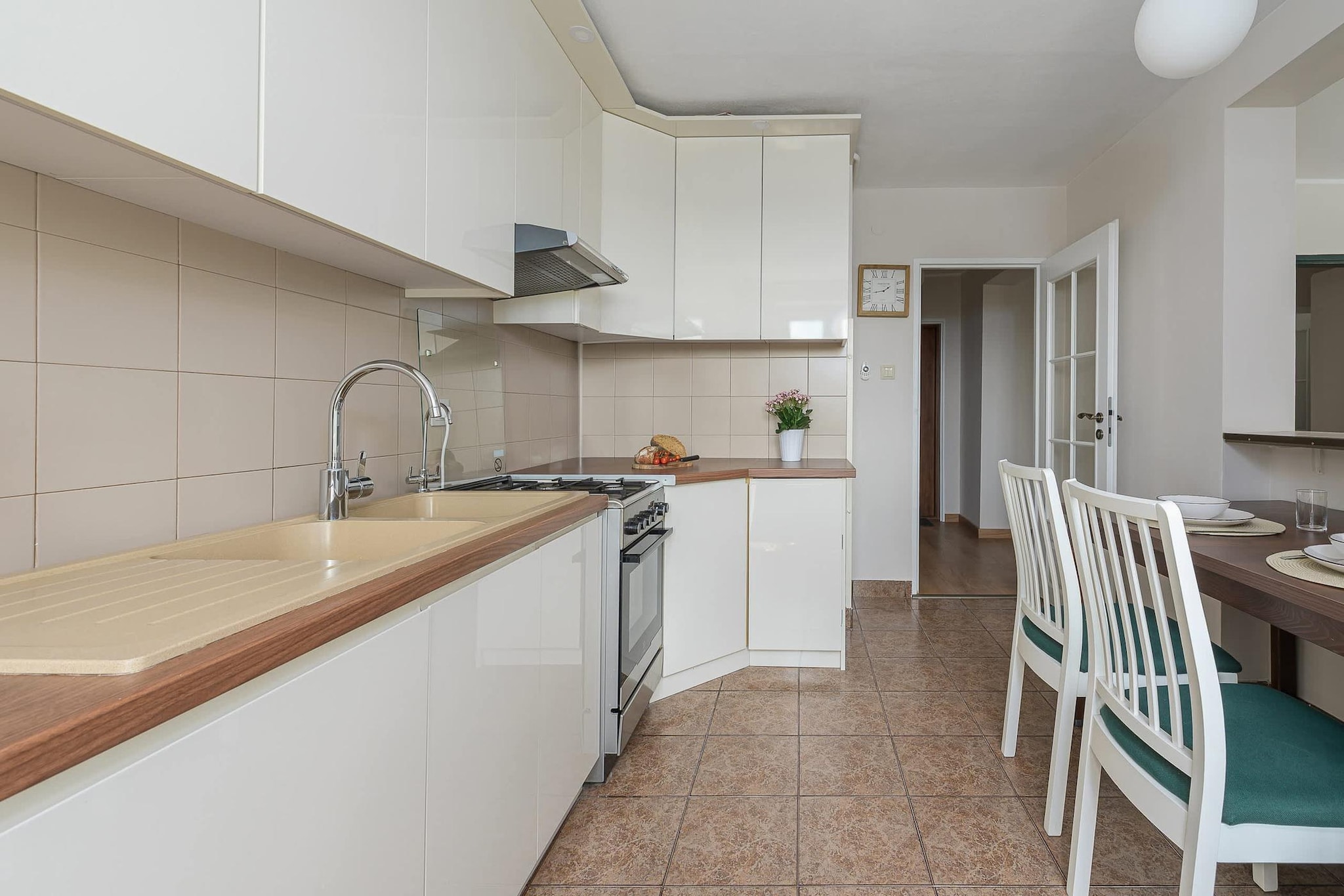 190 Targowa 4/13 (4) - Keuken