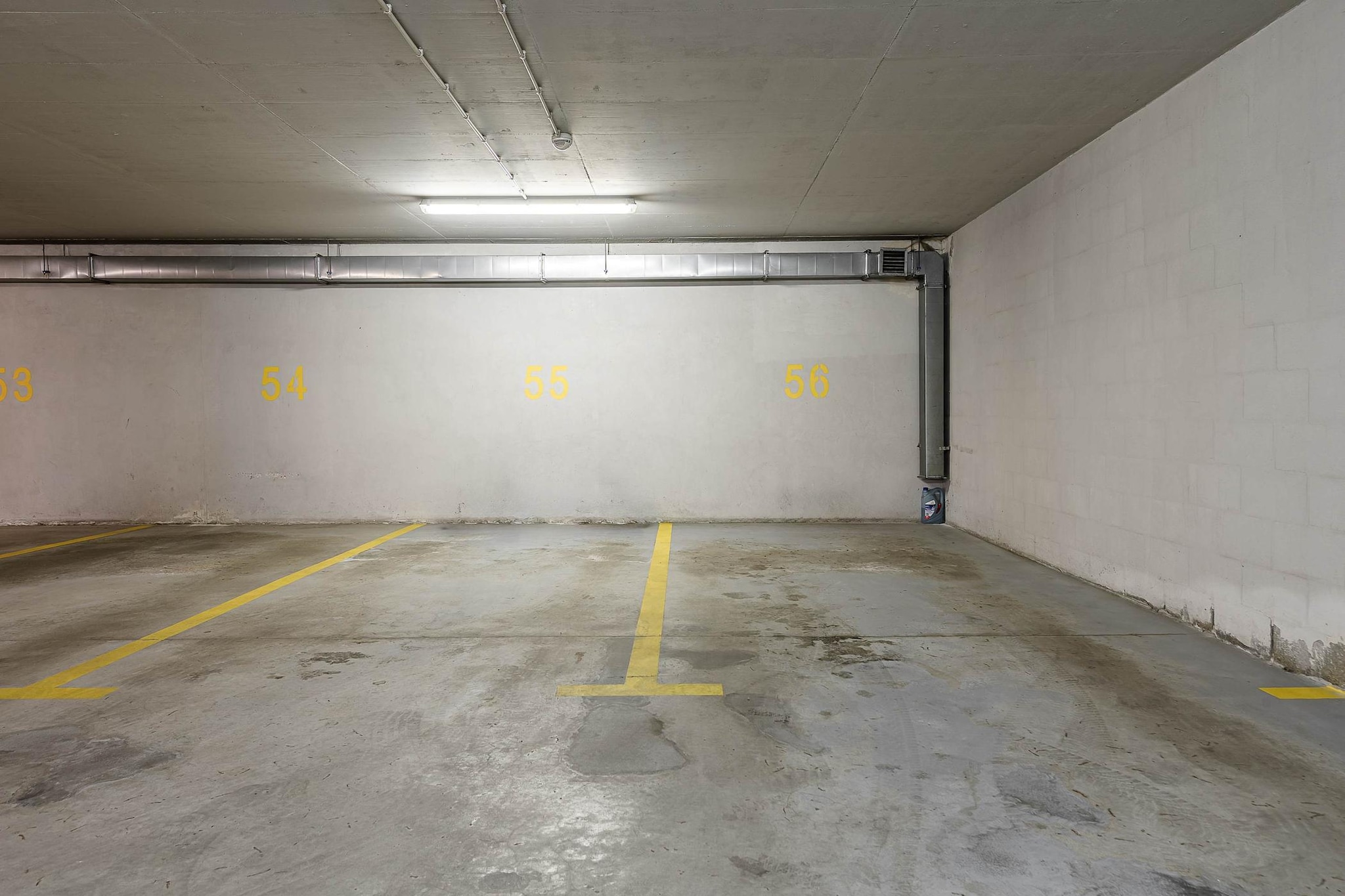 213 11 Listopada 50/24(4) - Faciliteiten