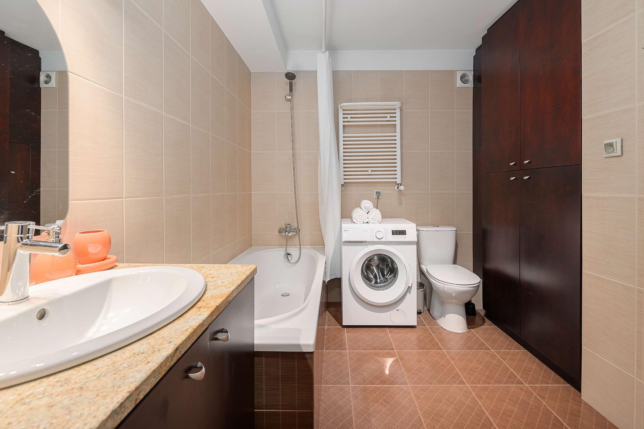 213 11 Listopada 50/24(4) - Badkamer