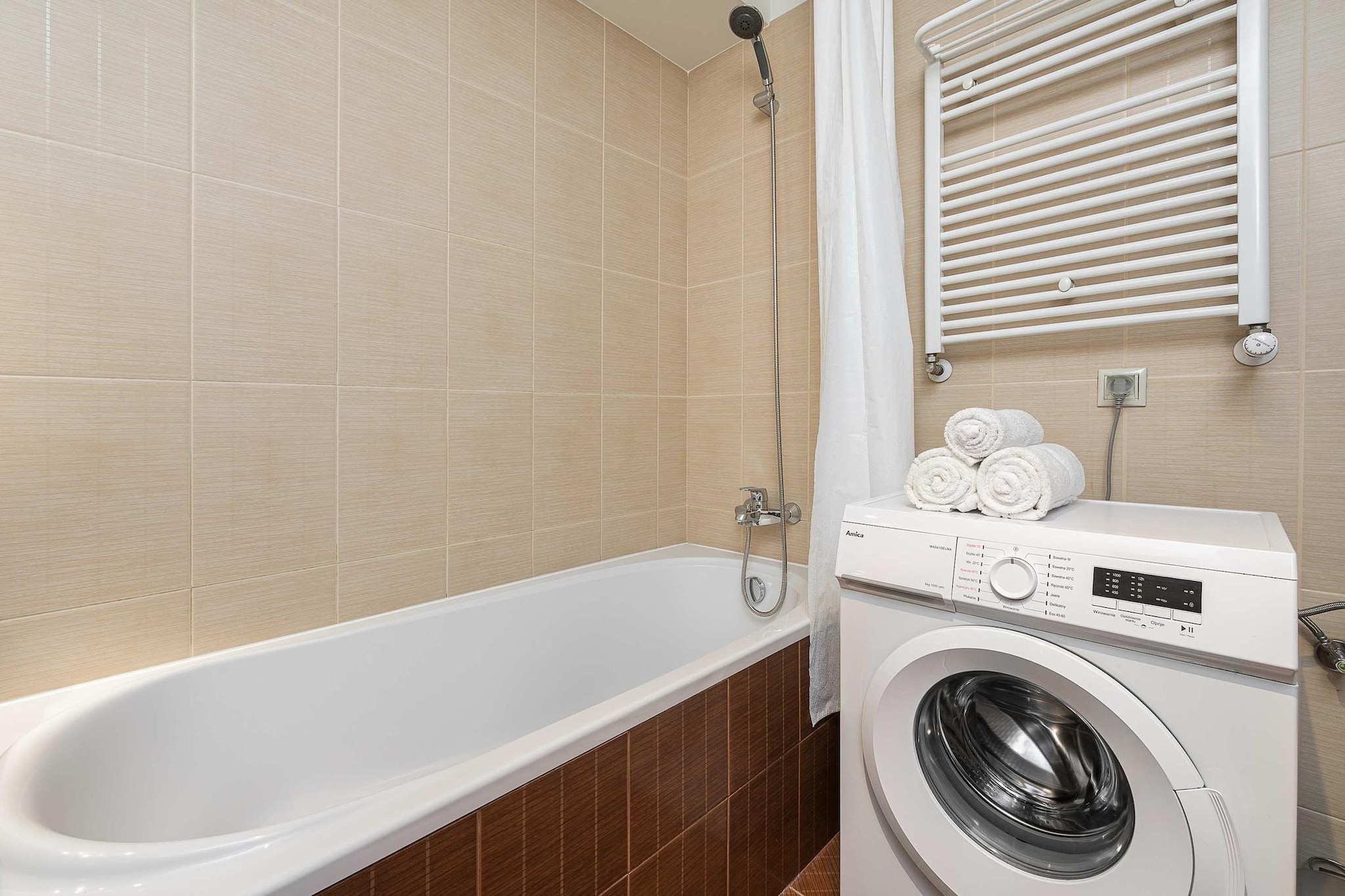 213 11 Listopada 50/24(4) - Badkamer