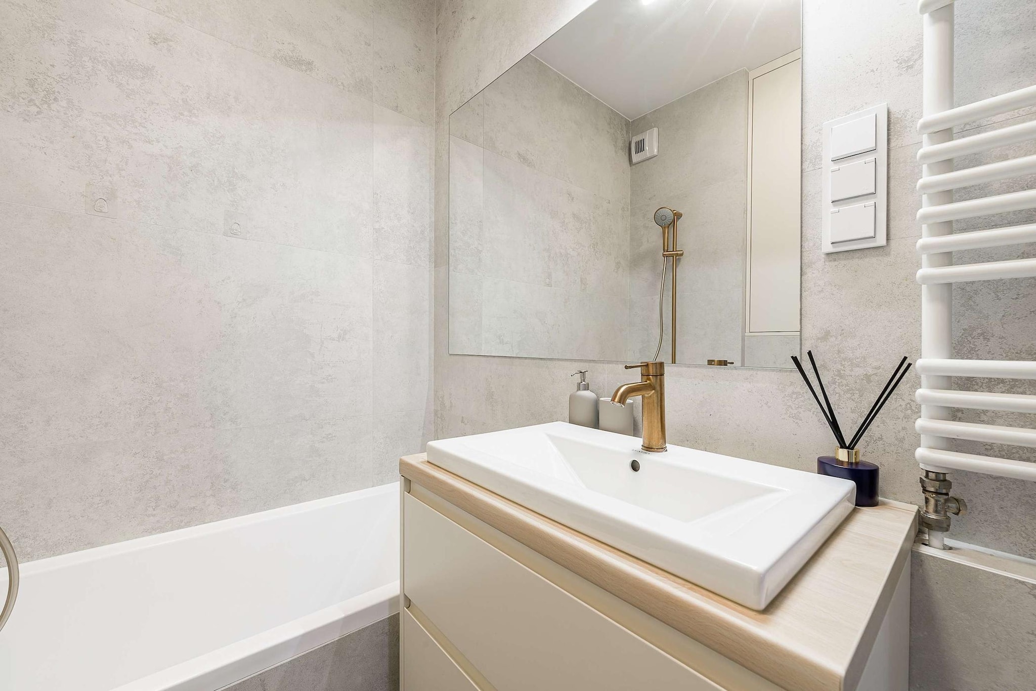 210 Środkowa 20/31(4) - Badkamer