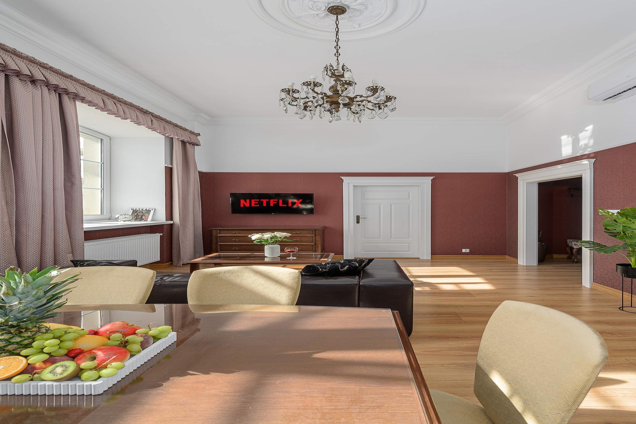 195 Miodowa 3/9 (4) - Living room