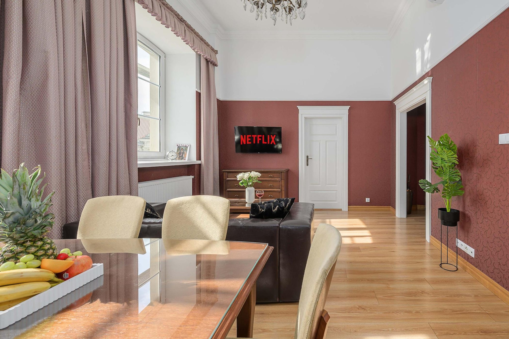 195 Miodowa 3/9 (4) - Living room
