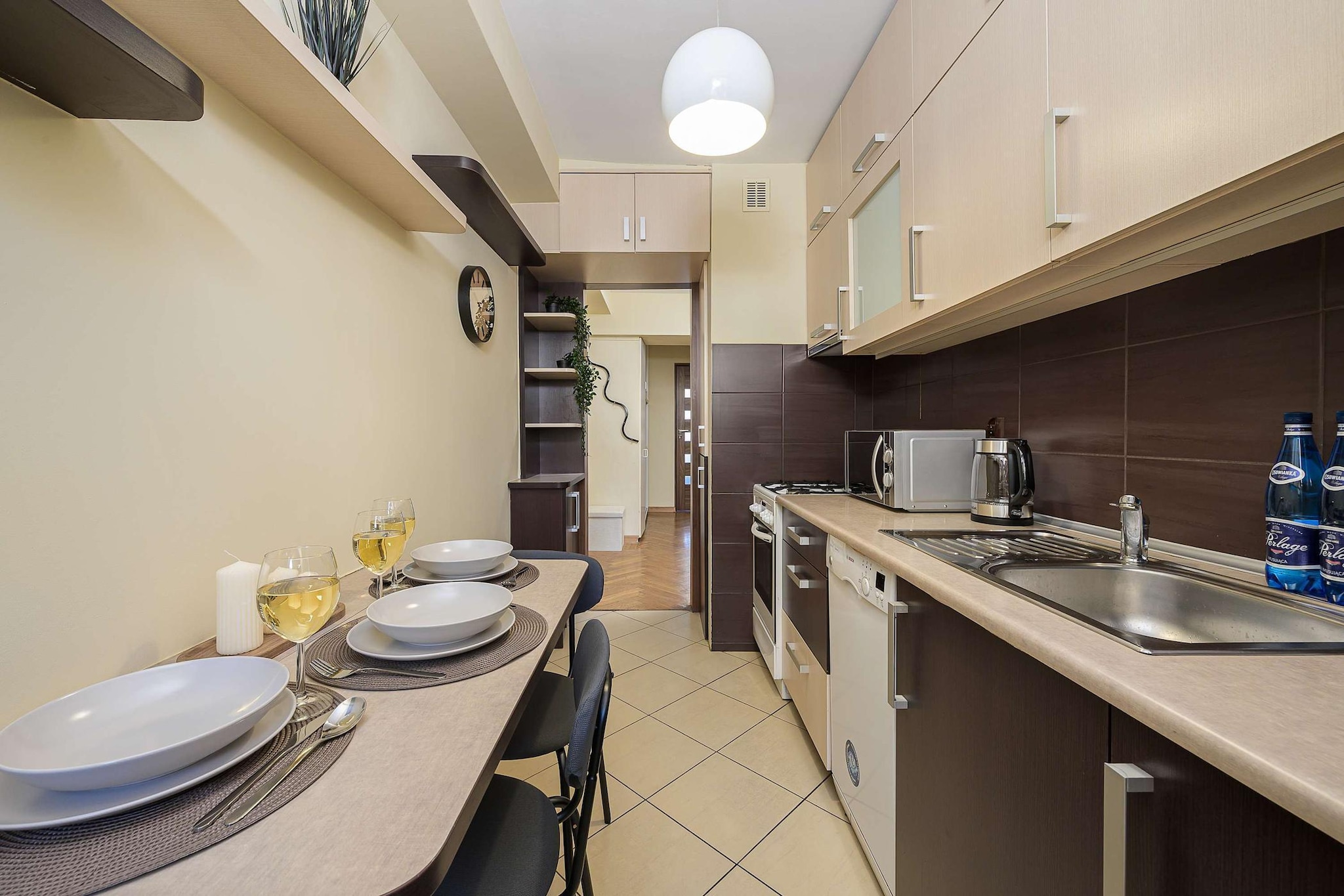 202 Inflanc19/232(4) - Kitchen