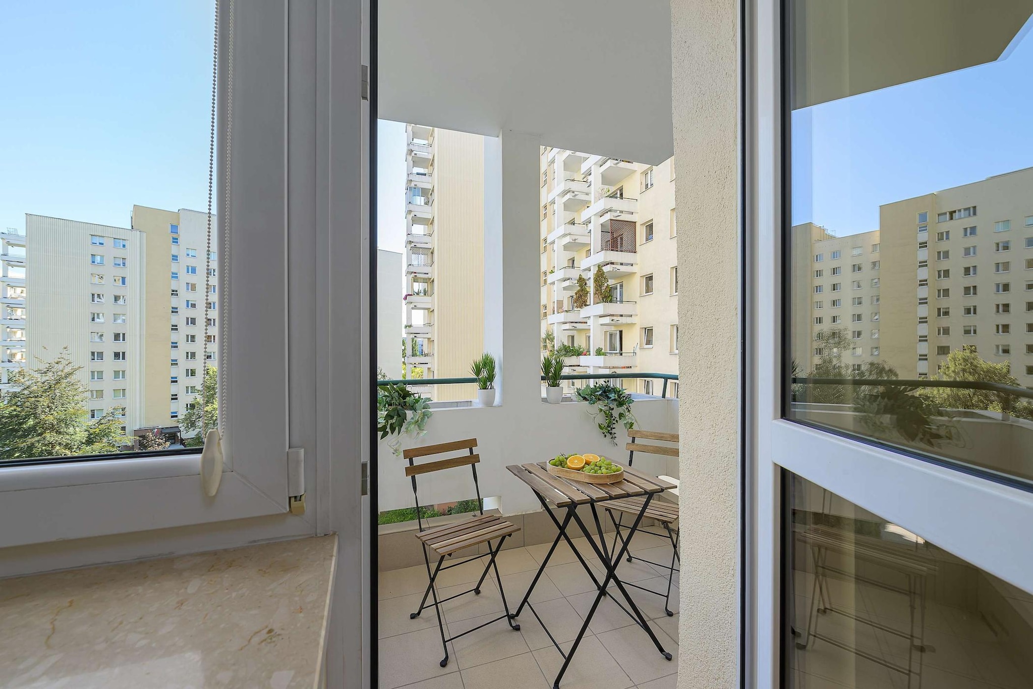 202 Inflanc19/232(4) - Terrace balcony