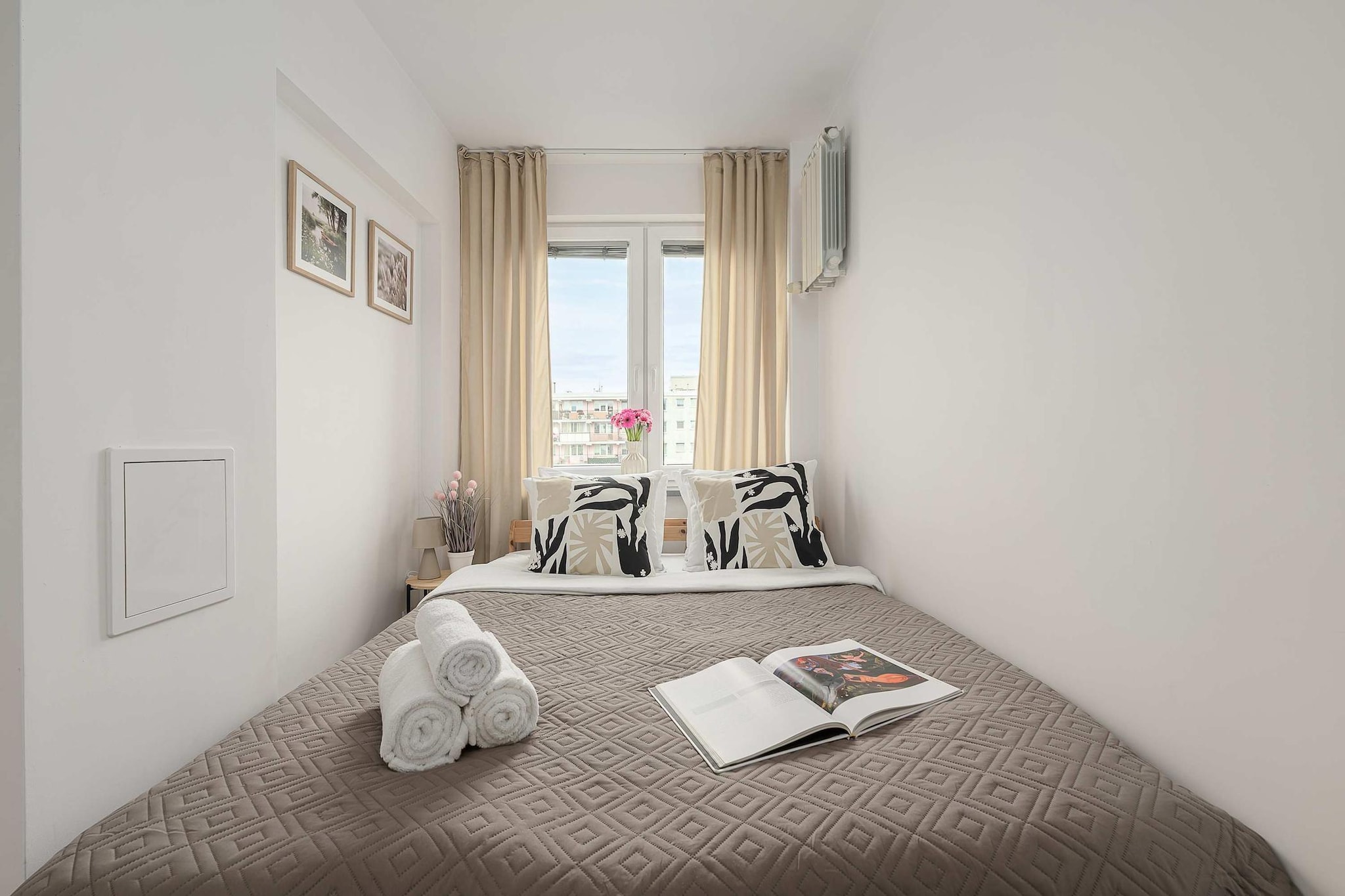 212 JaPawła II 65/101 (4) - Bedroom