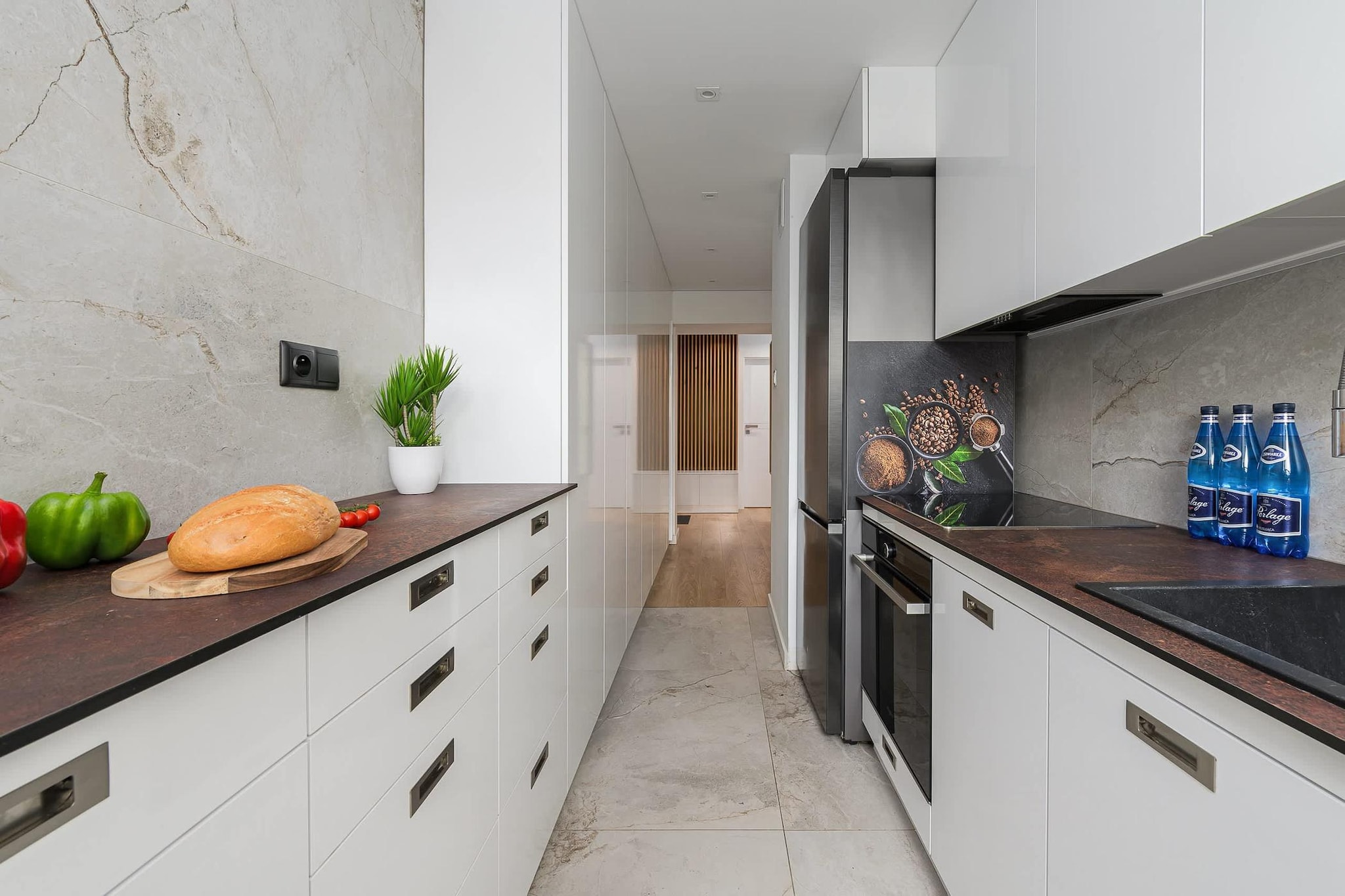 201 Inflanc19/104(4) - Kitchen
