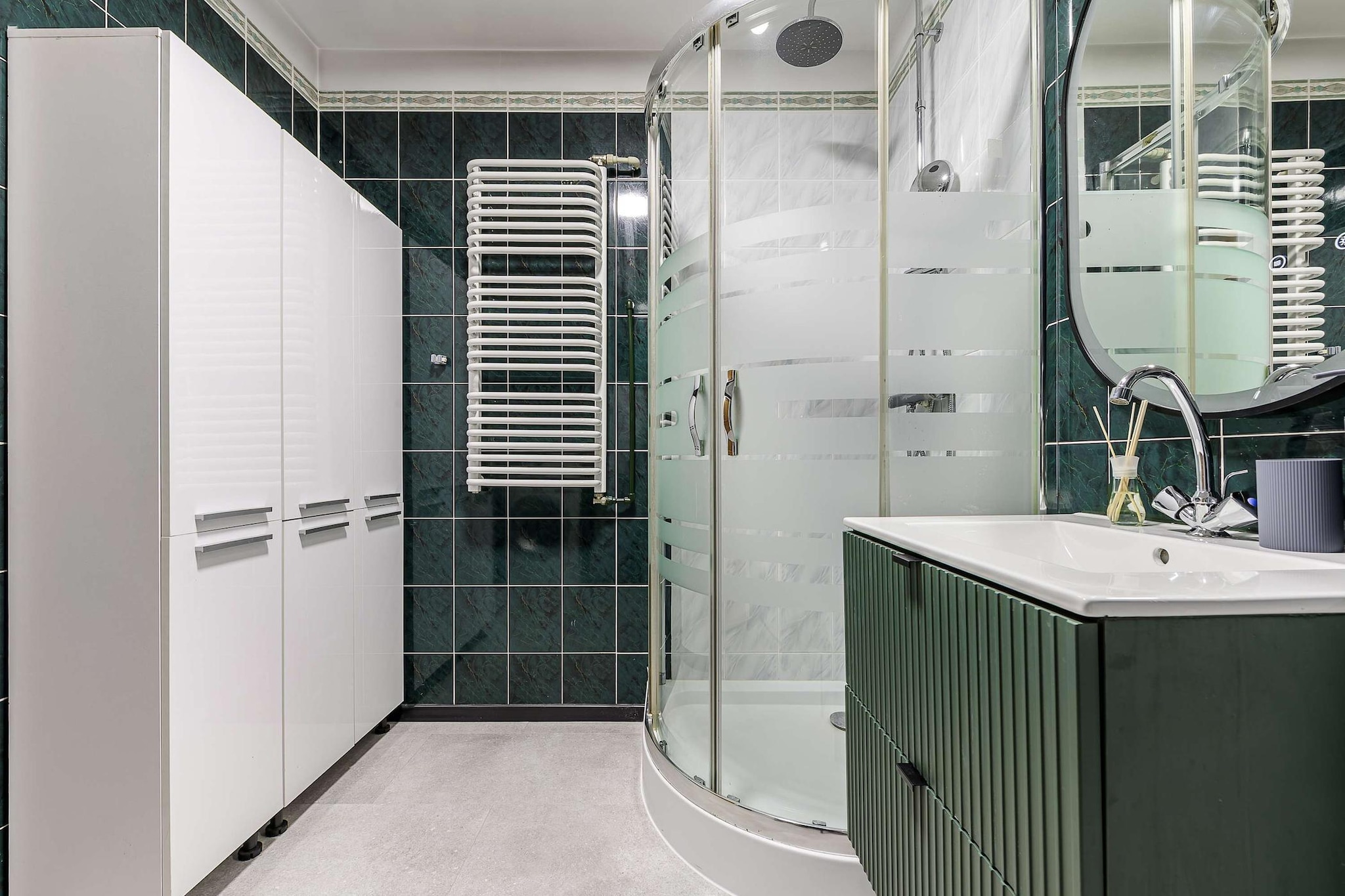 216 Ptasia 4/28 (4) - Bathroom