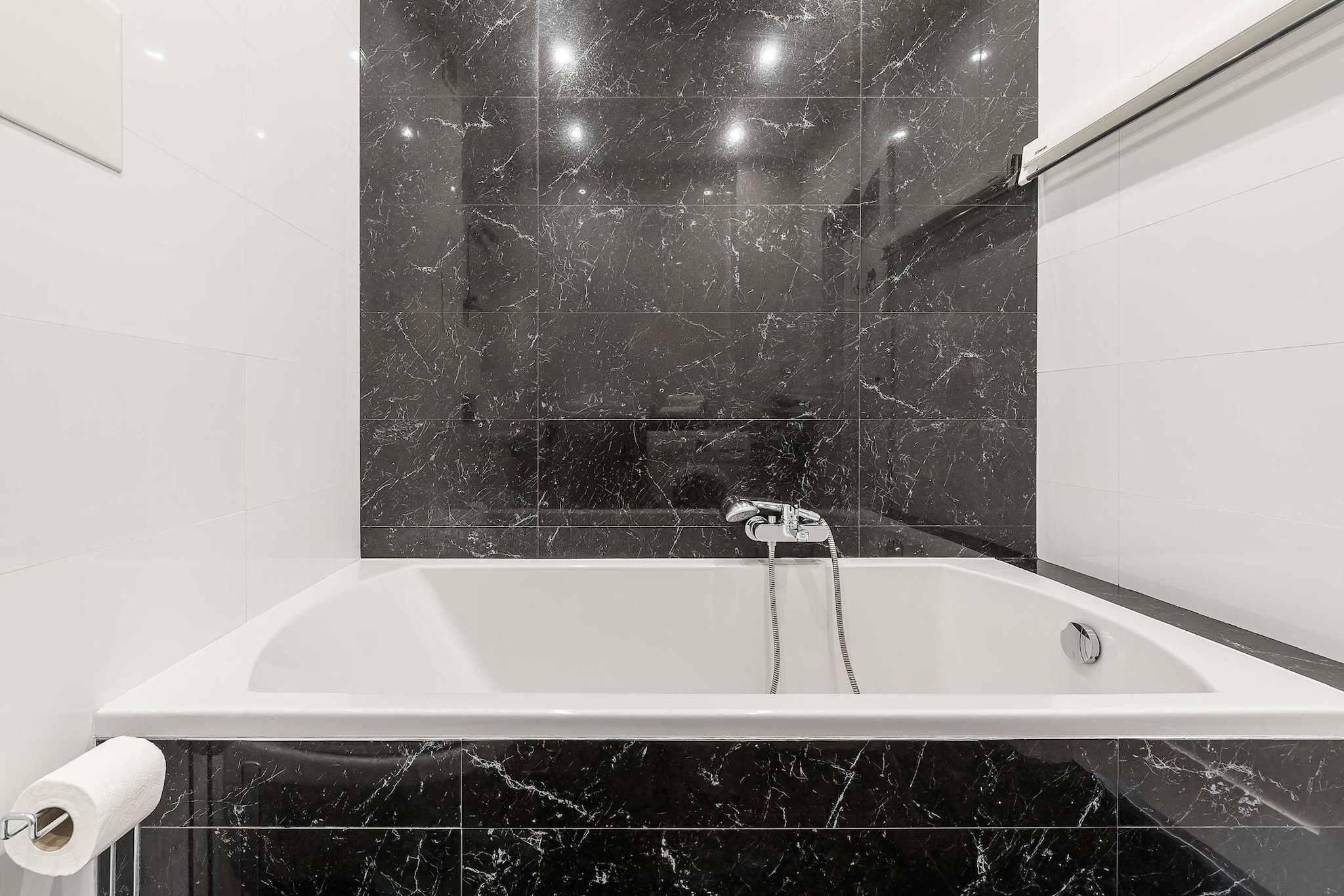 208 Marszał 87/31(4) - Bathroom