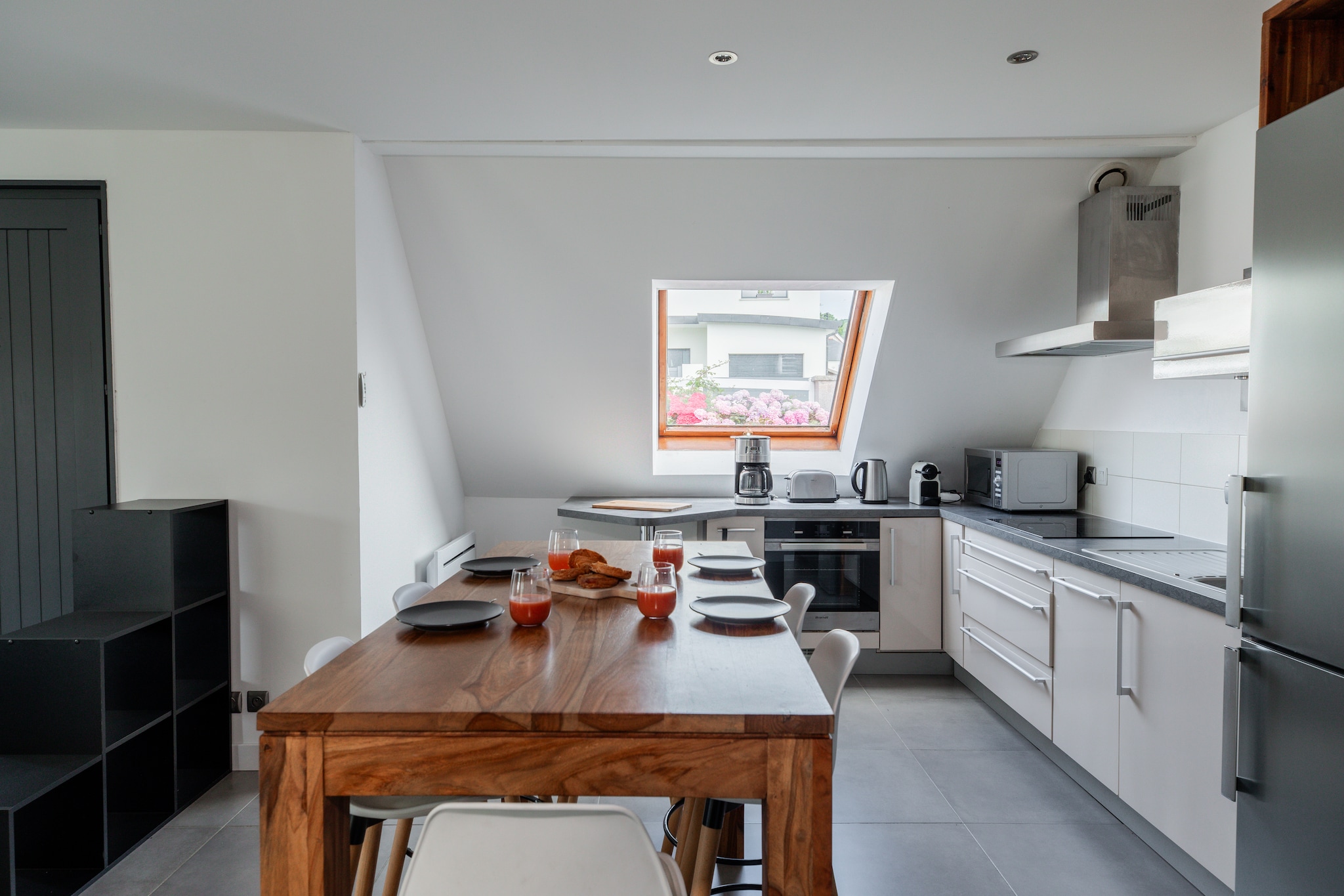Maison de vacances moderne – à 400 m de la plage de sable à Plougonvelin - Kitchen