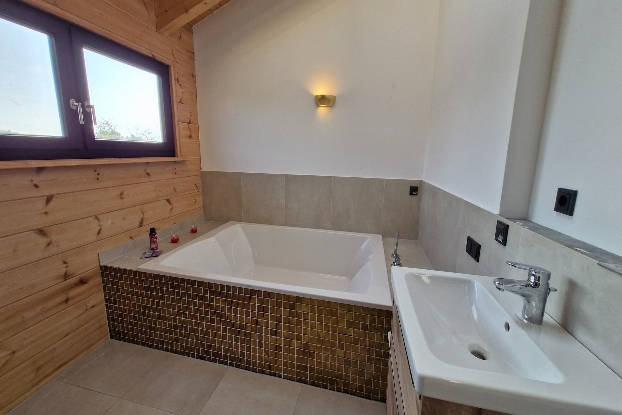 Golden Timber Lodge - Badezimmer