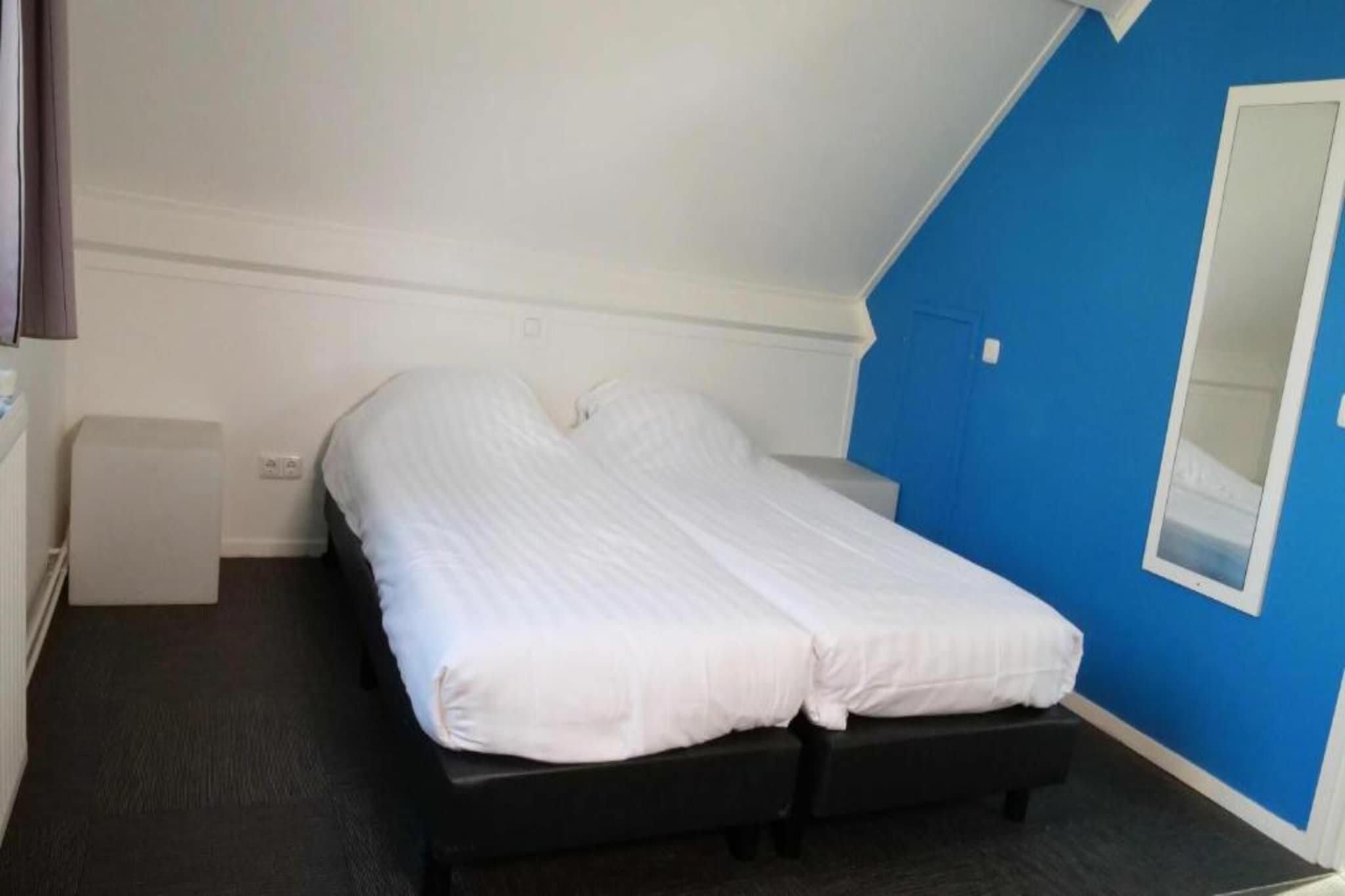 4-person bungalow