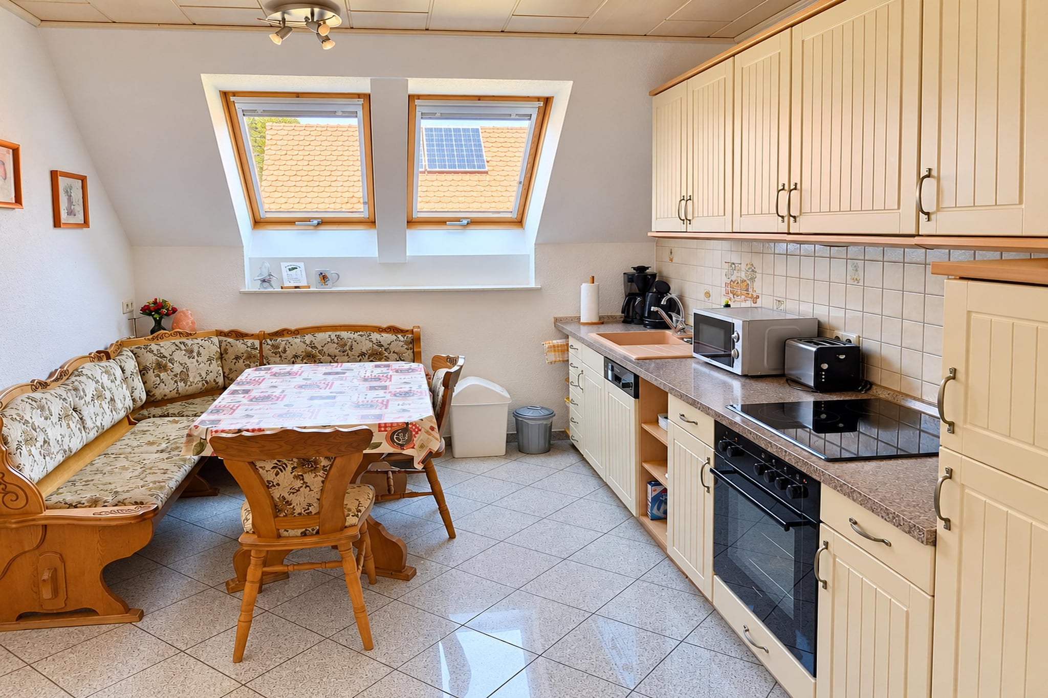 Großes Apartment im Herzen Sachsens -    Pension Sachon