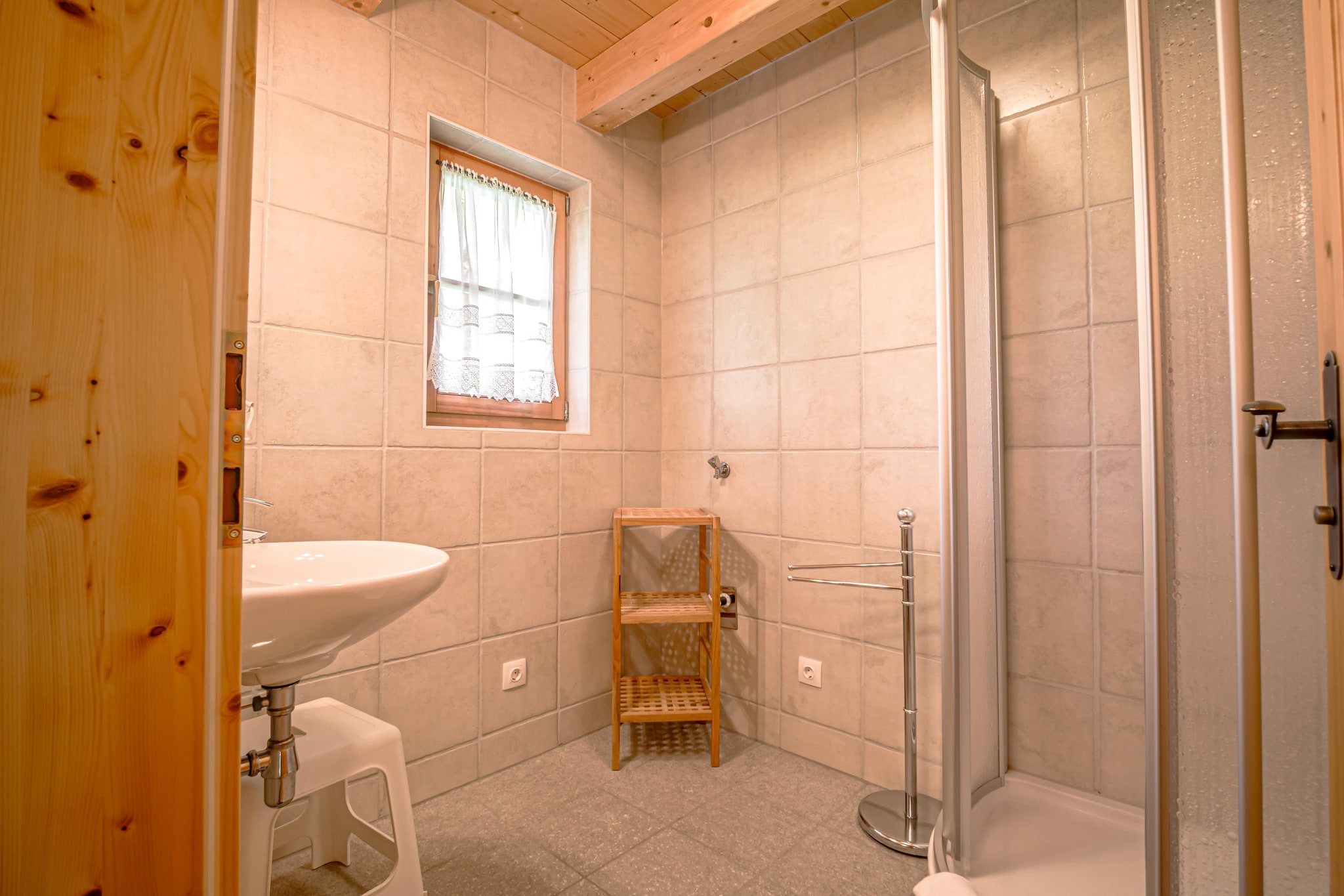 Murmeltierhütte - Badkamer