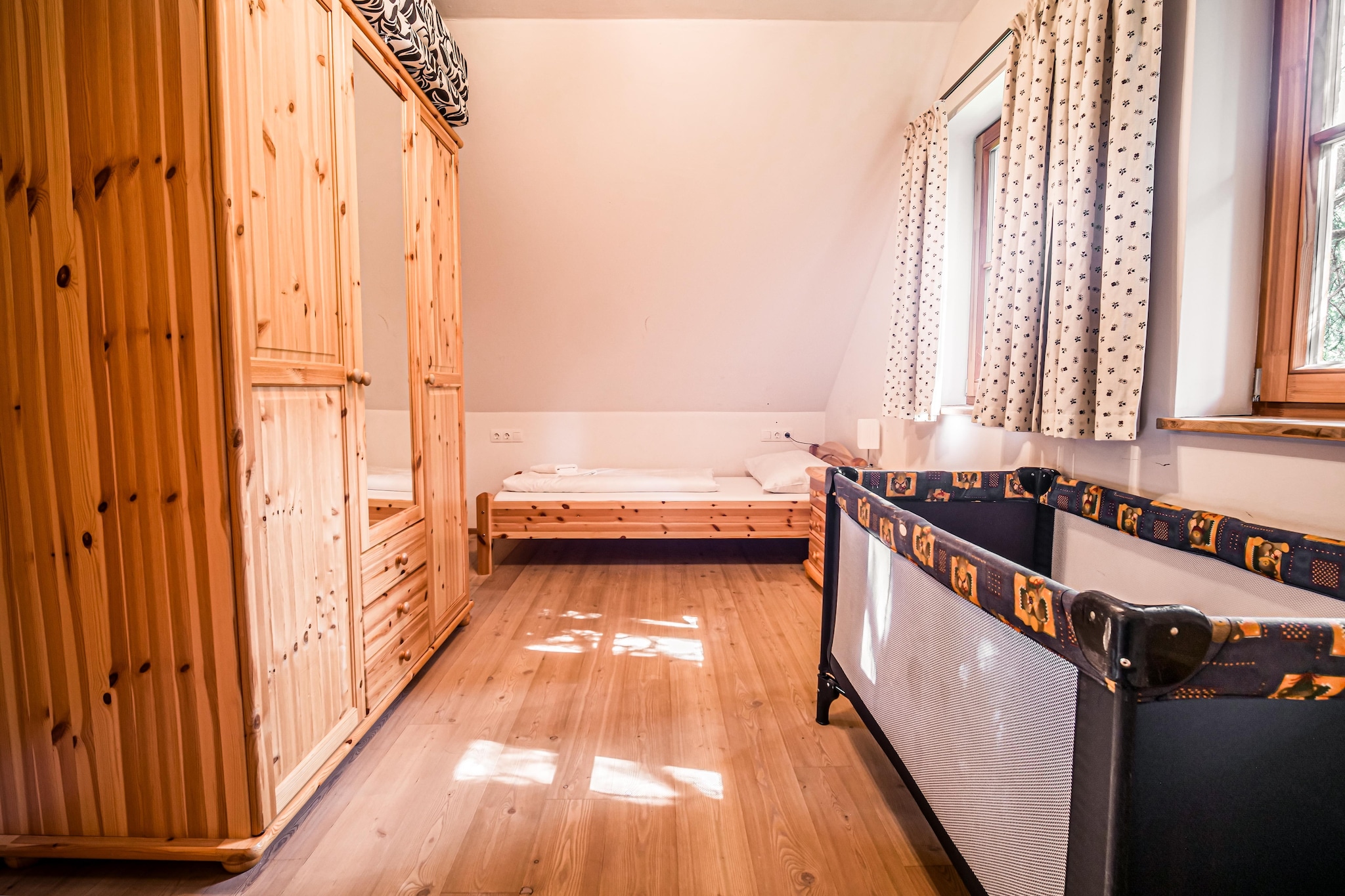 Murmeltierhütte - Slaapkamer