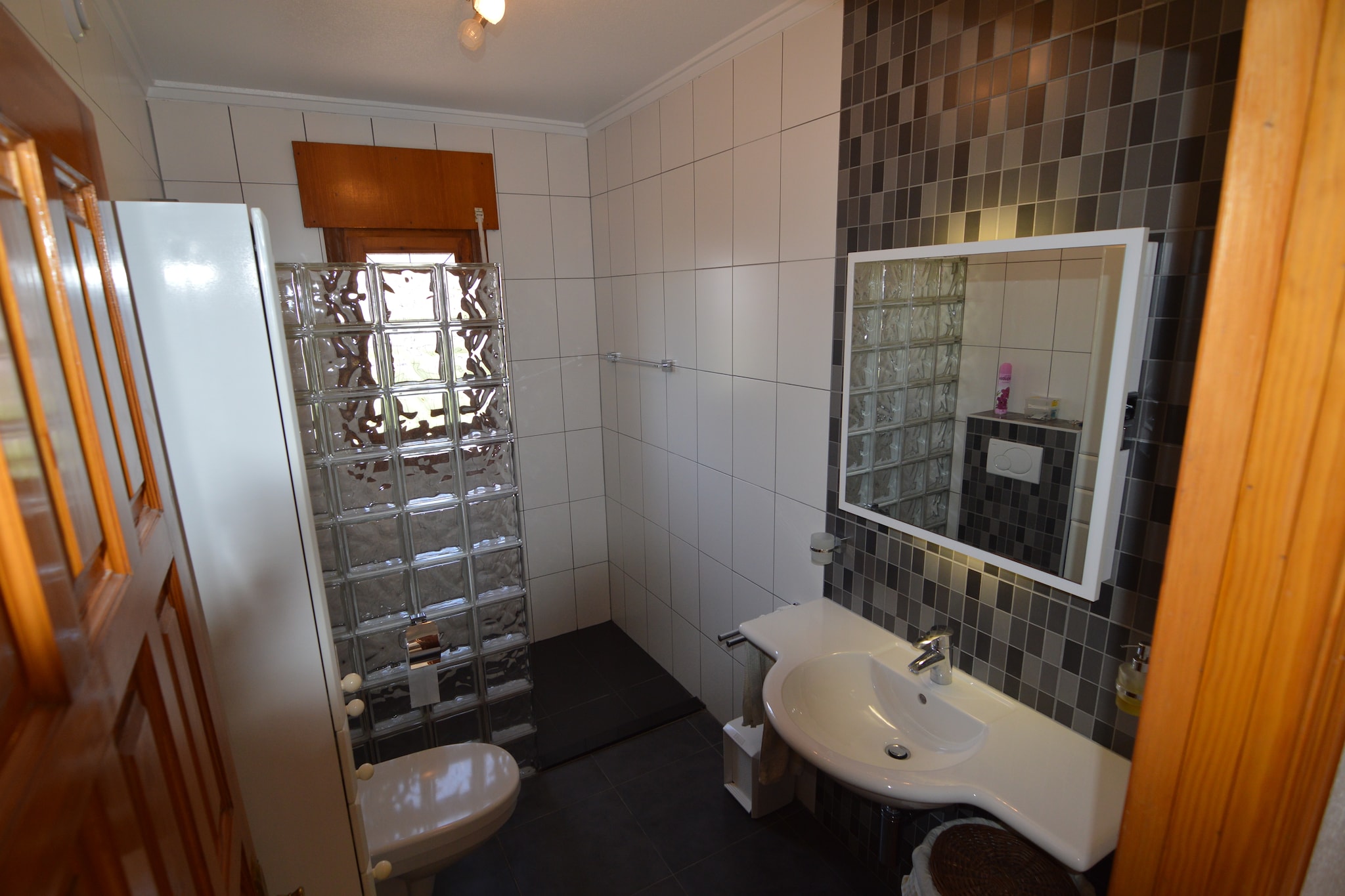 Casa Fien-Bathroom