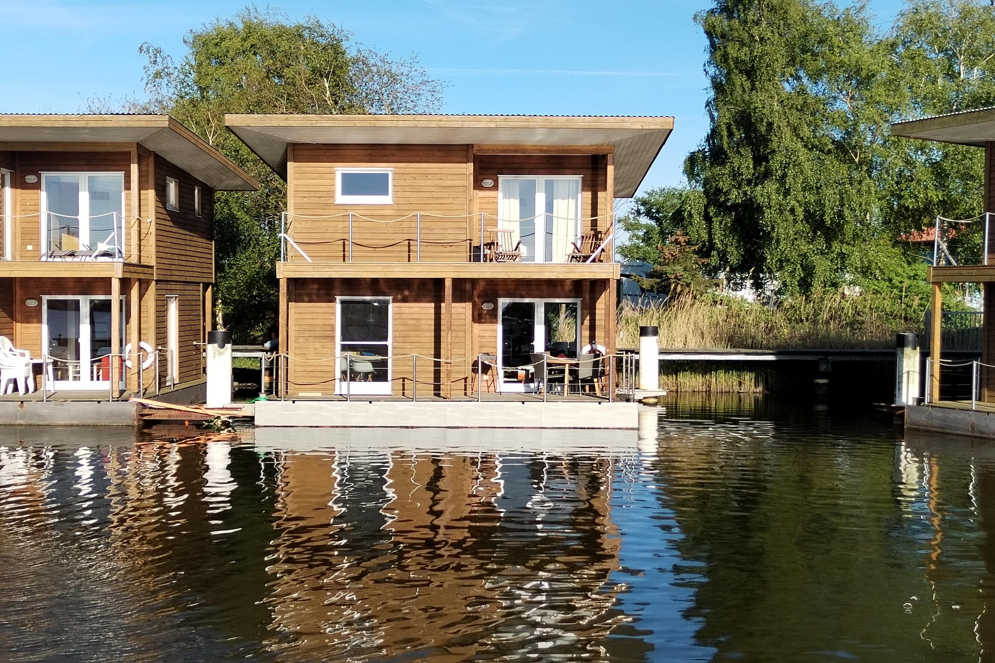 Floating House 4 - Rügen / 4 Personen