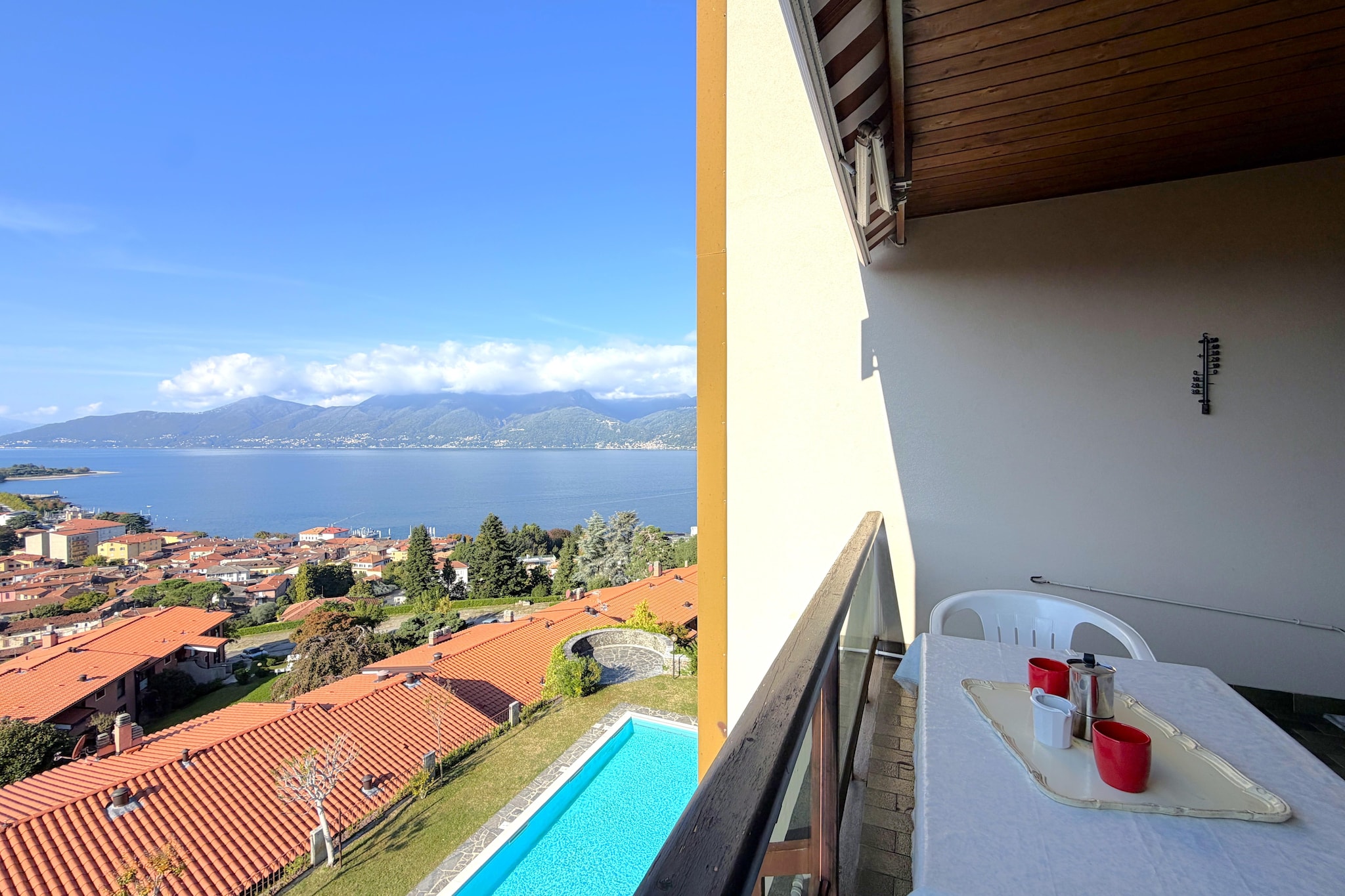VC02/3 - Villa Castiglioni - View in summer