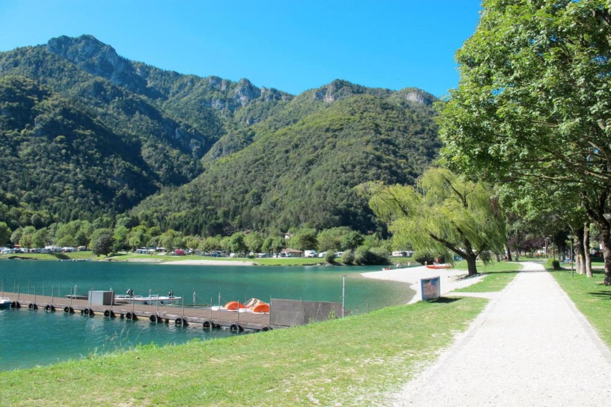 Villa Etti Bilo - Fronte Lago-Gebiete Sommer 1 km
