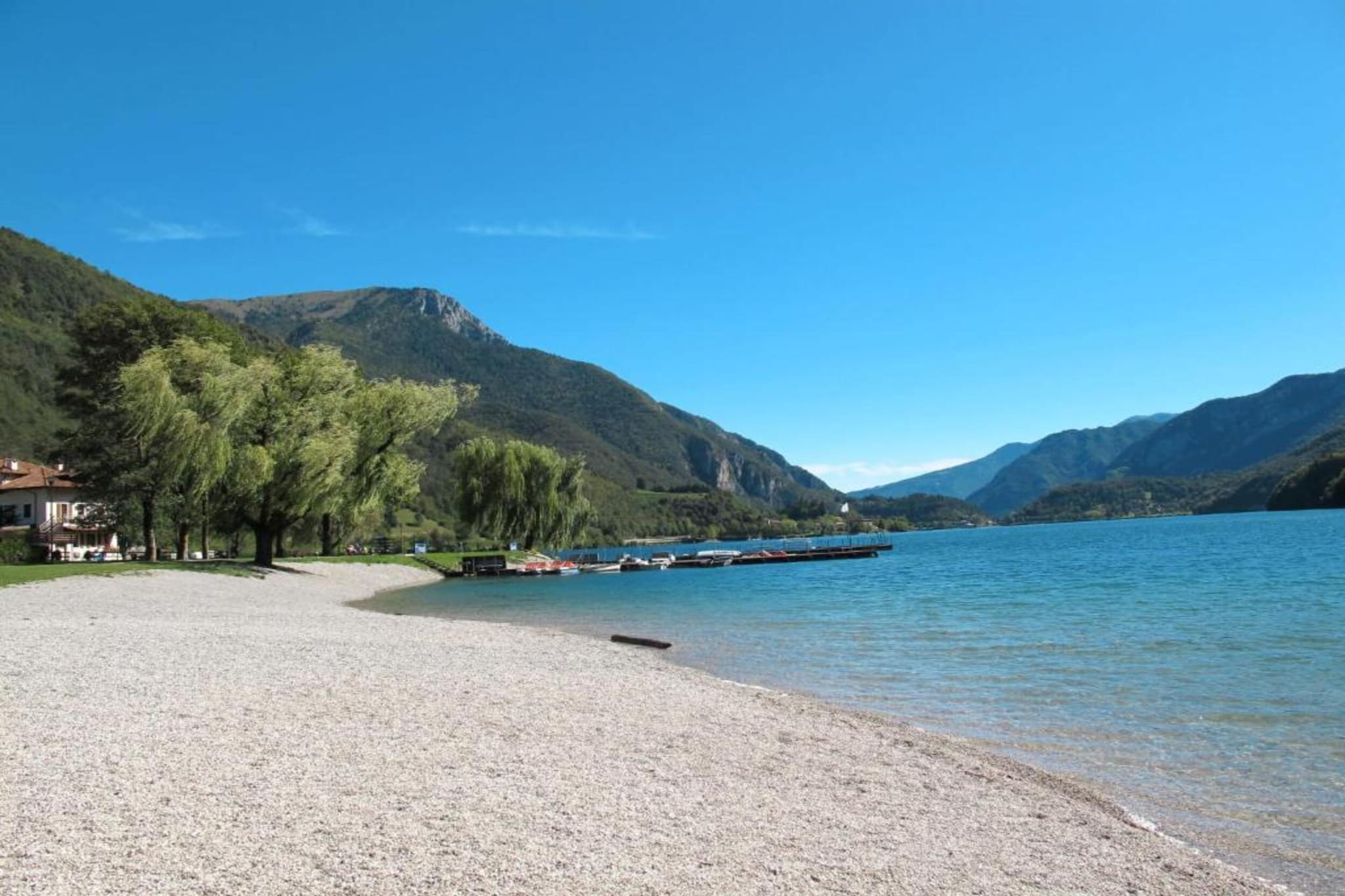 Villa Etti Bilo - Fronte Lago-Gebiete Sommer 1 km
