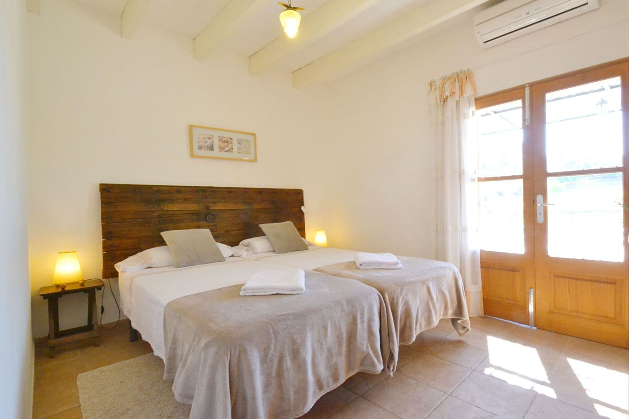 Gezellig vakantiehuis met privé zwembad met uitzicht op het Tramuntana gebergte