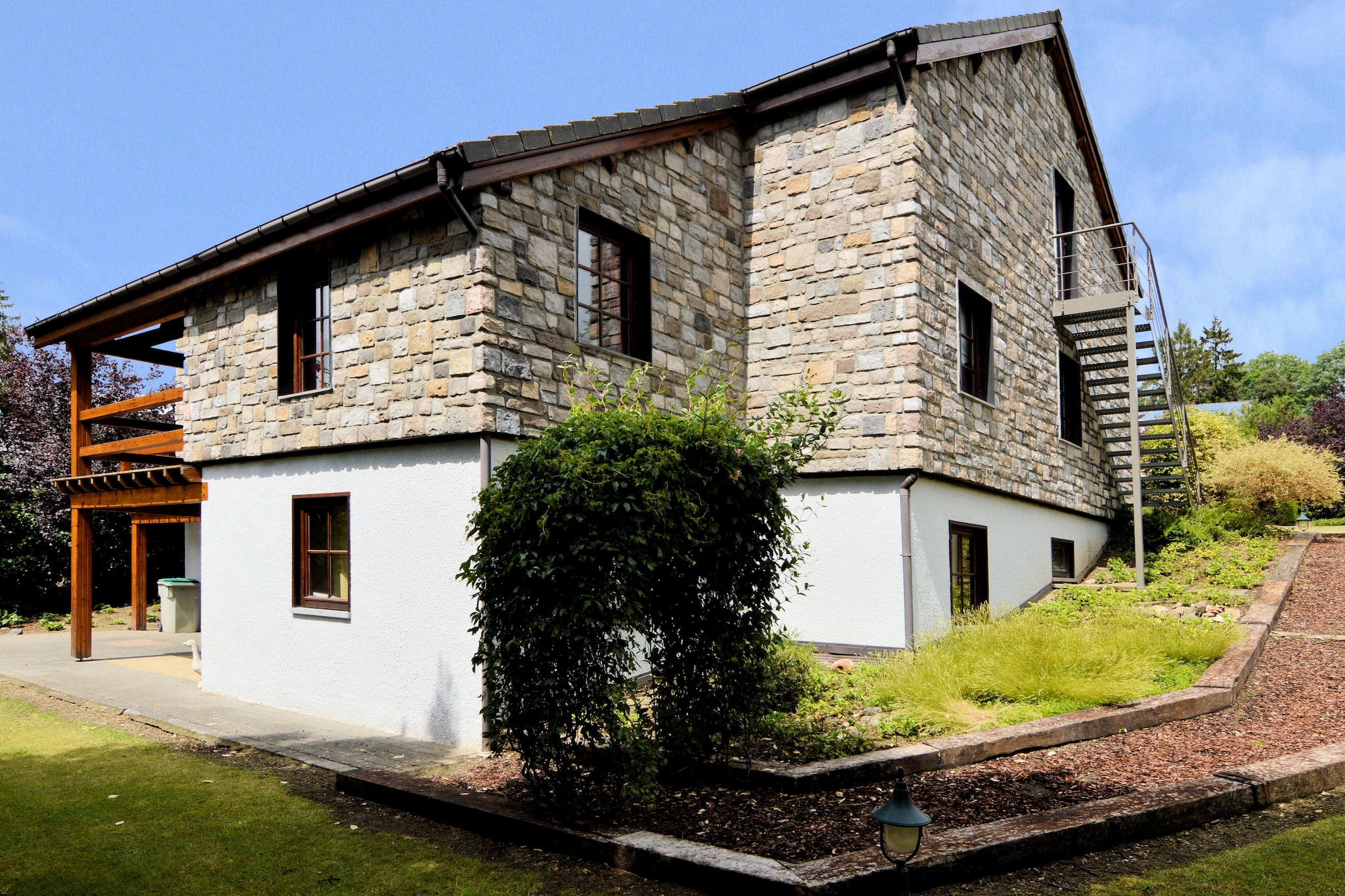 Elegant Villa with Sauna