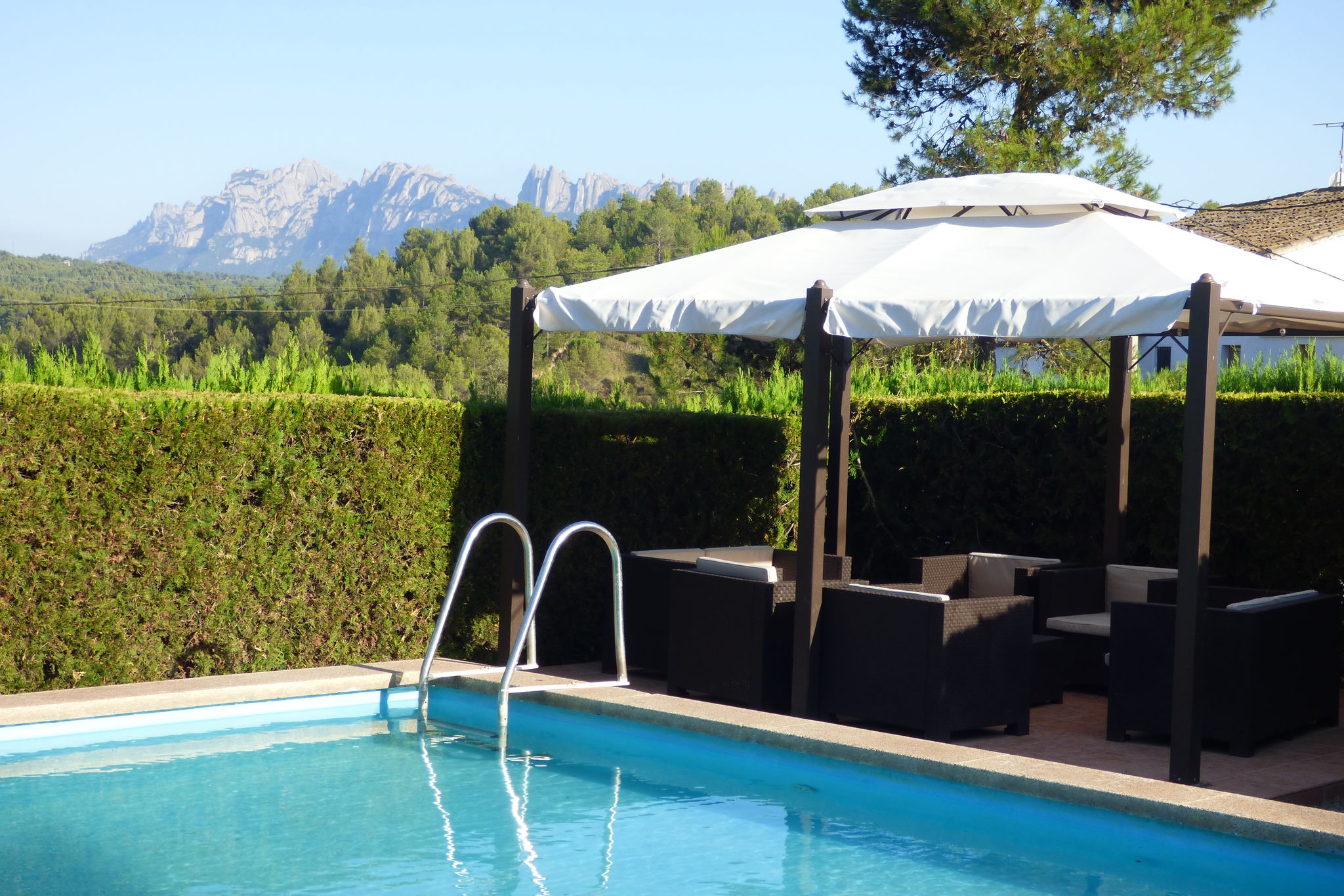 Luxus-Cottage in Katalonien mit Pool, Garten mit Aussicht