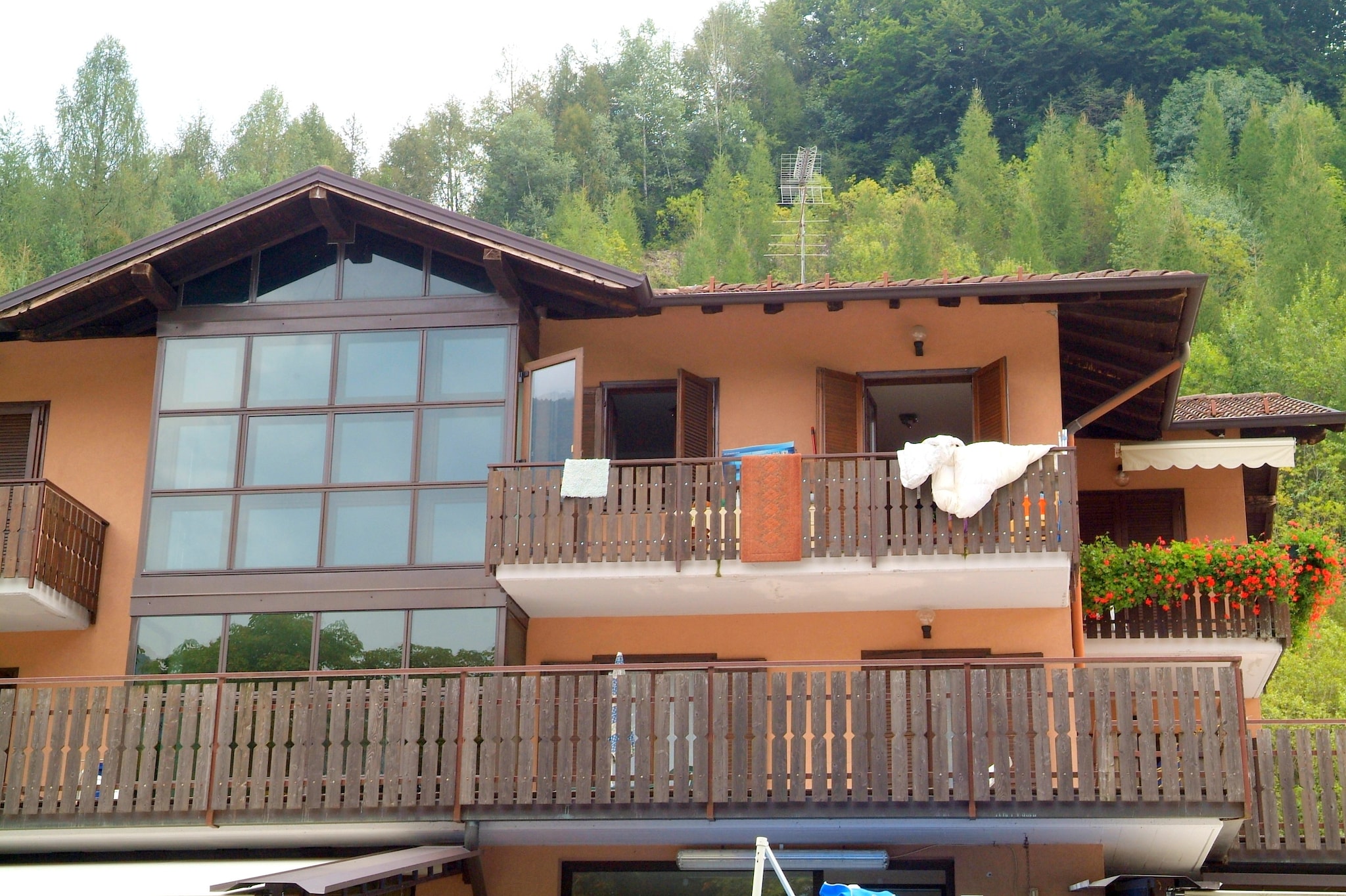 Exterior Summer
