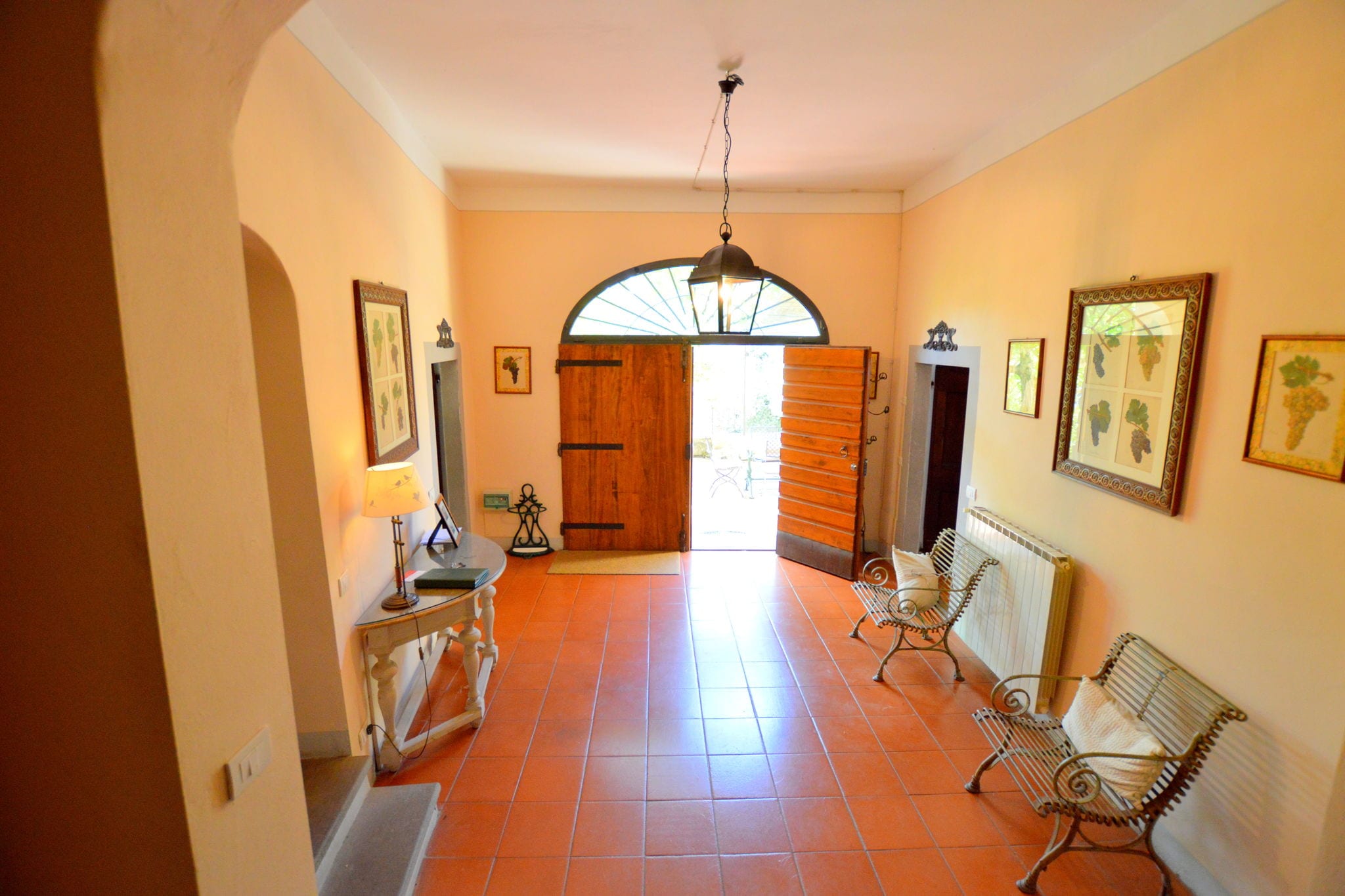 Peaceful Cottage in San Donato in Collina with Swimming Pool