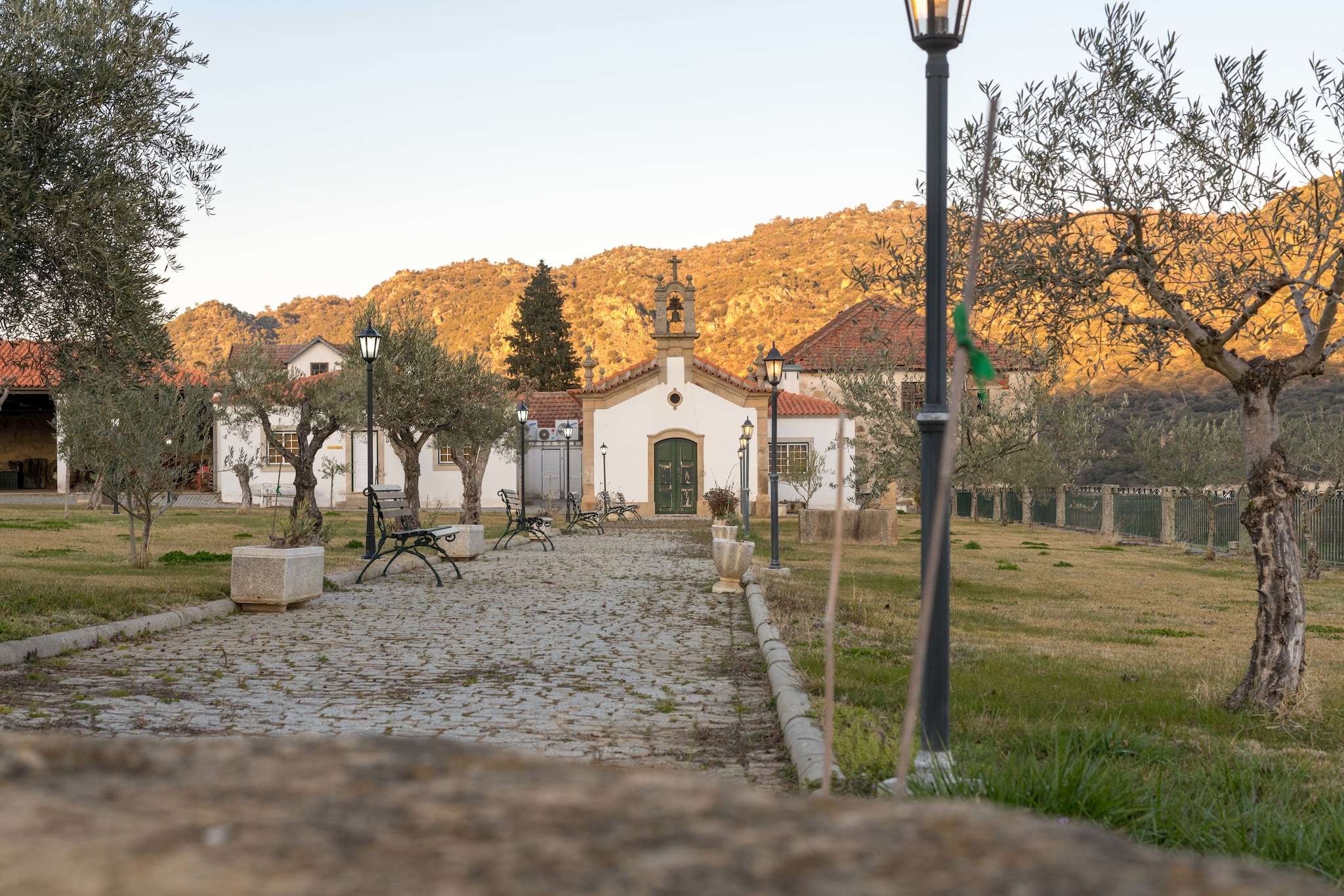 Casa do Vale-Gardens summer