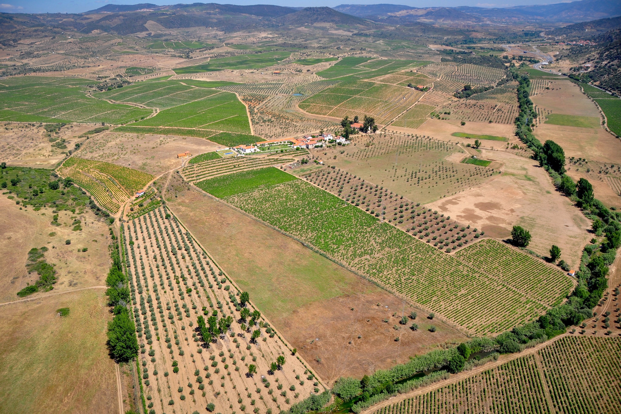 Casa da Capela-Areas summer 1km