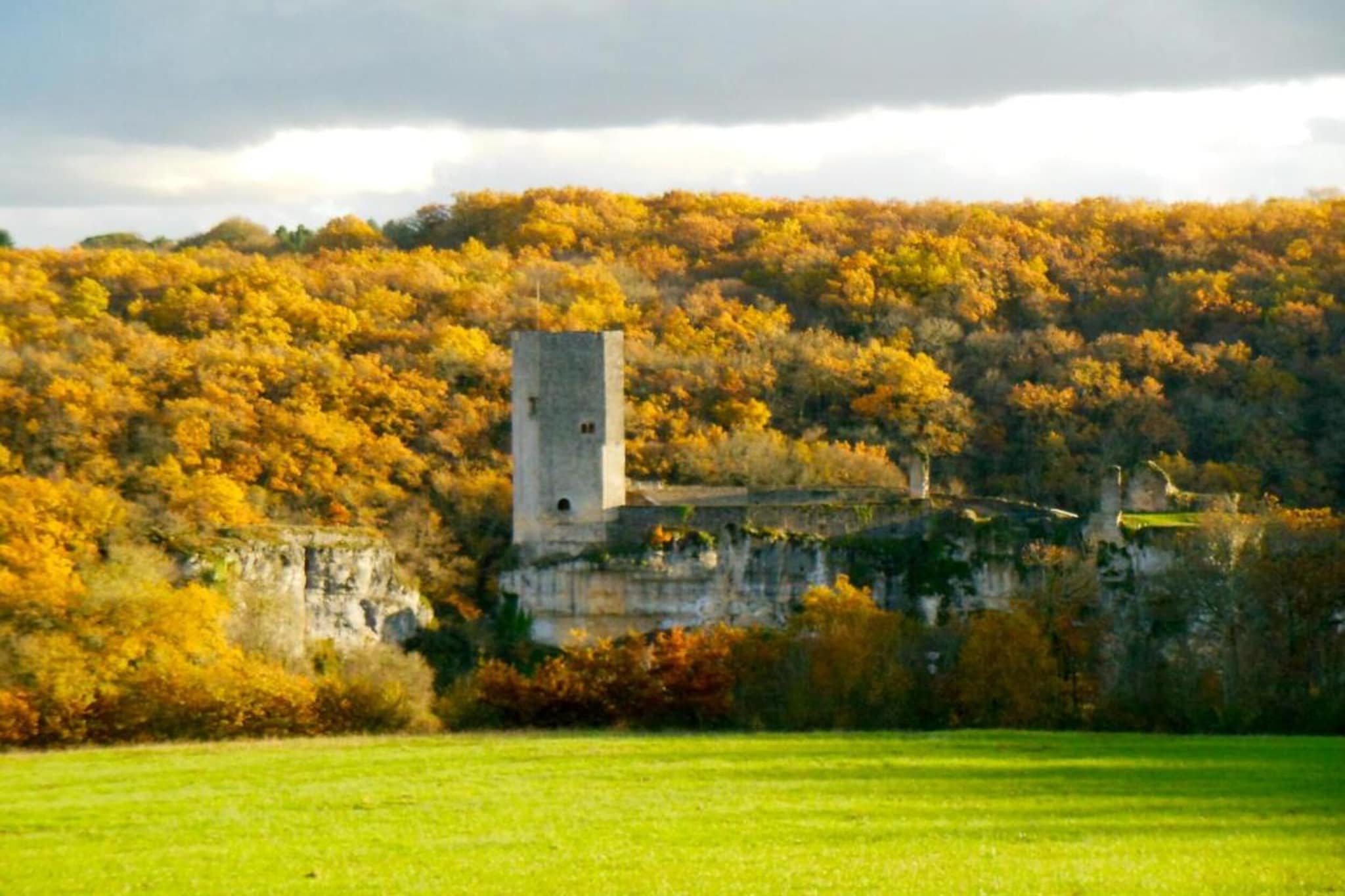 Domaine de Gavaudun - Maison Guyenne-Areas within 5km in summer