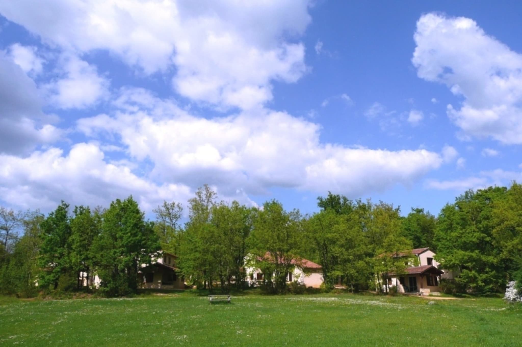 Domaine de Gavaudun - Villa Quercy-Areas within 1km in summer