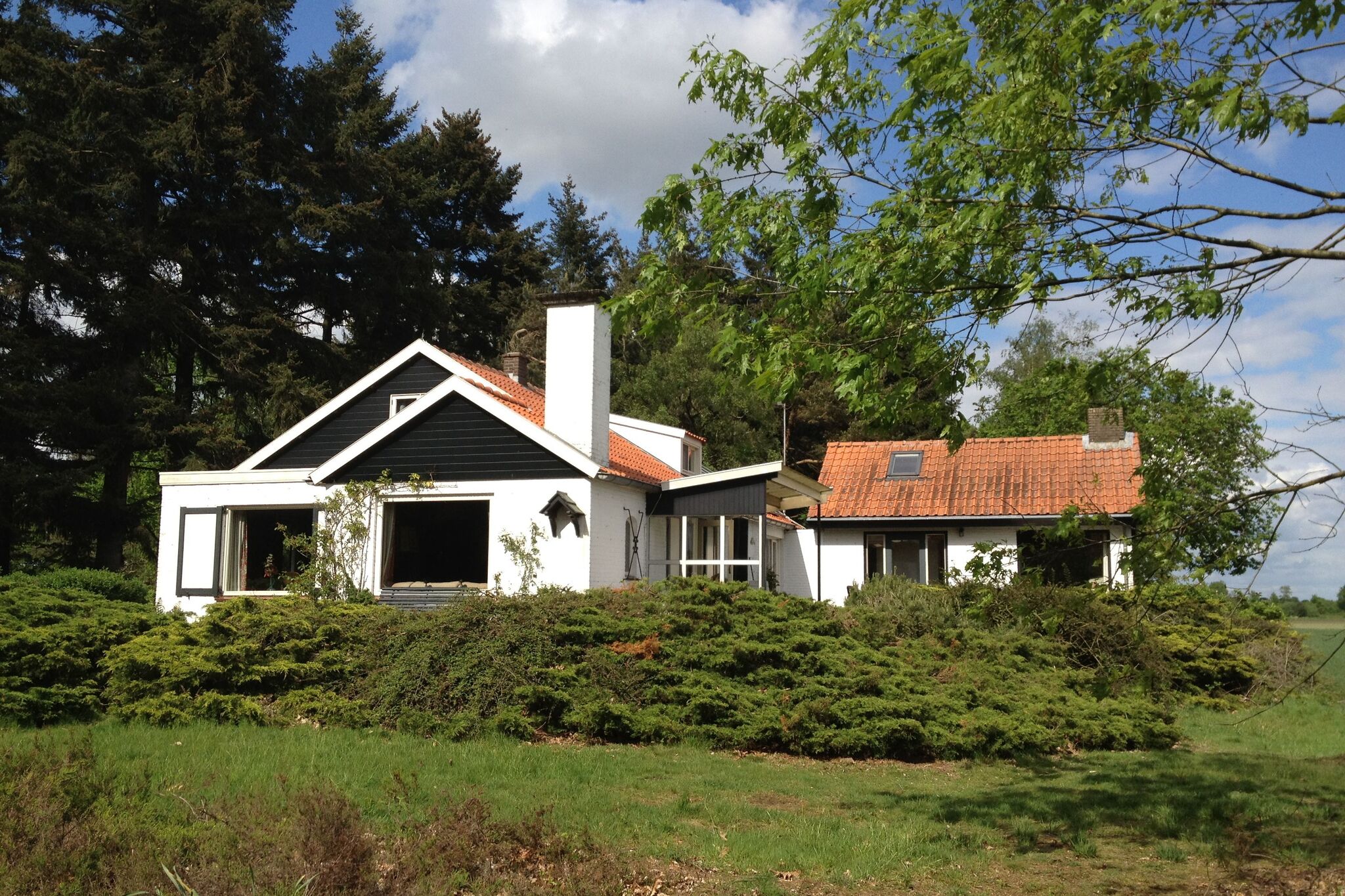 Malerisches Landhaus in Oploo mit Terrasse
