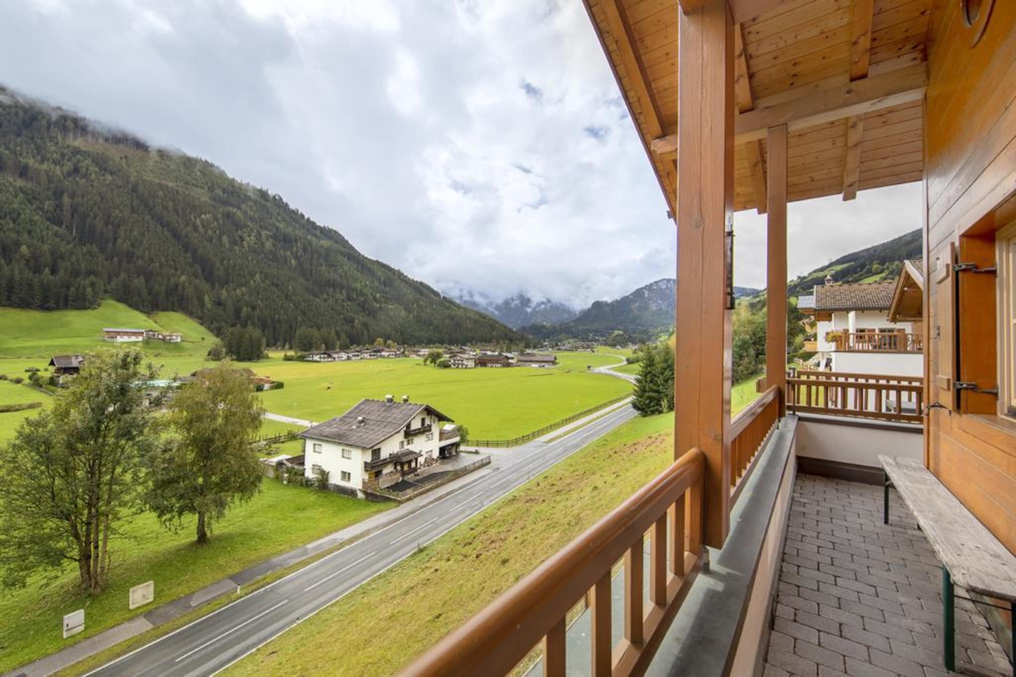Chalets im Wald - Untagged