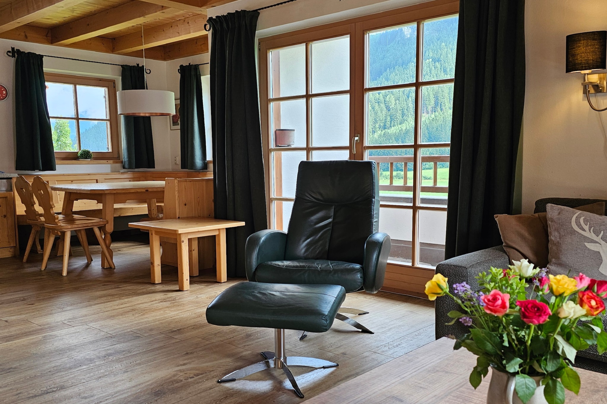 Chalets im Wald - Untagged