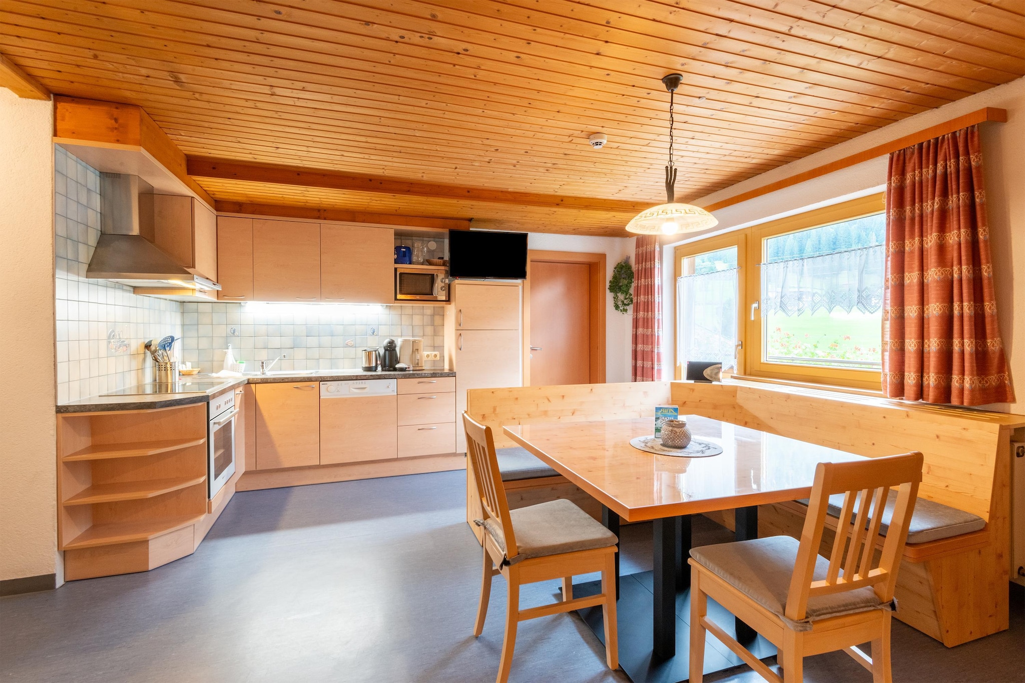 Apartment in Gaschurn near Ski Bus